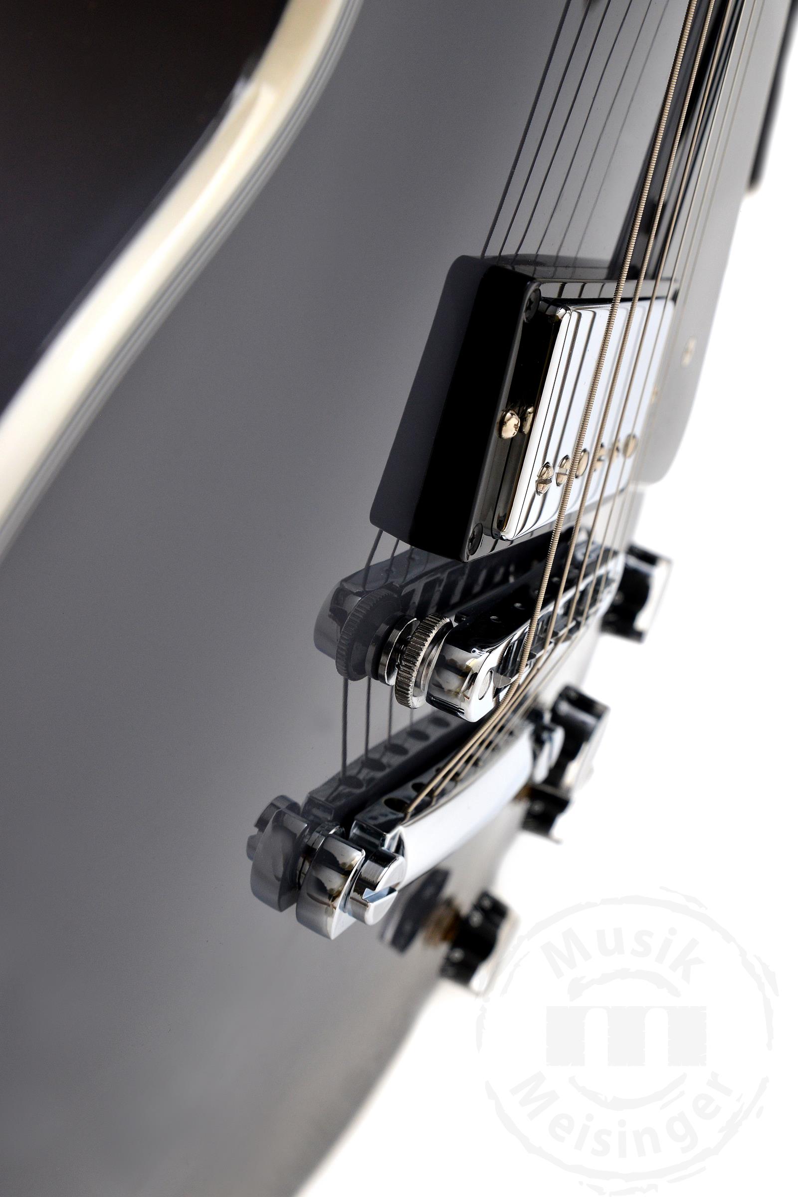 GIBSON Les Paul Custom Artic Blast Gloss GIBSON Les Paul Custom Artic Blast Gloss