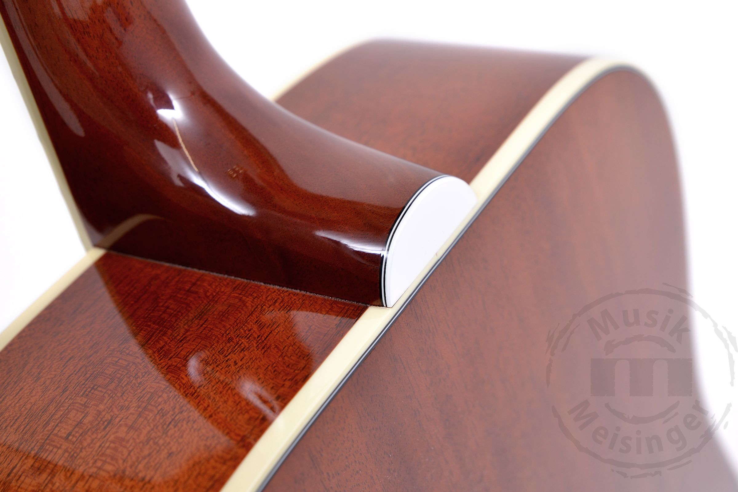 GIBSON Hummingbird Anniversary Limited Edition Cremona Burst