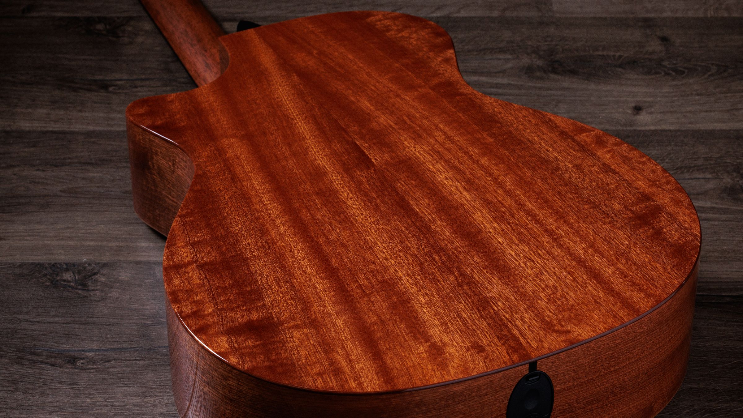 TAYLOR 354ce Studio Special Edition Honeyburst
