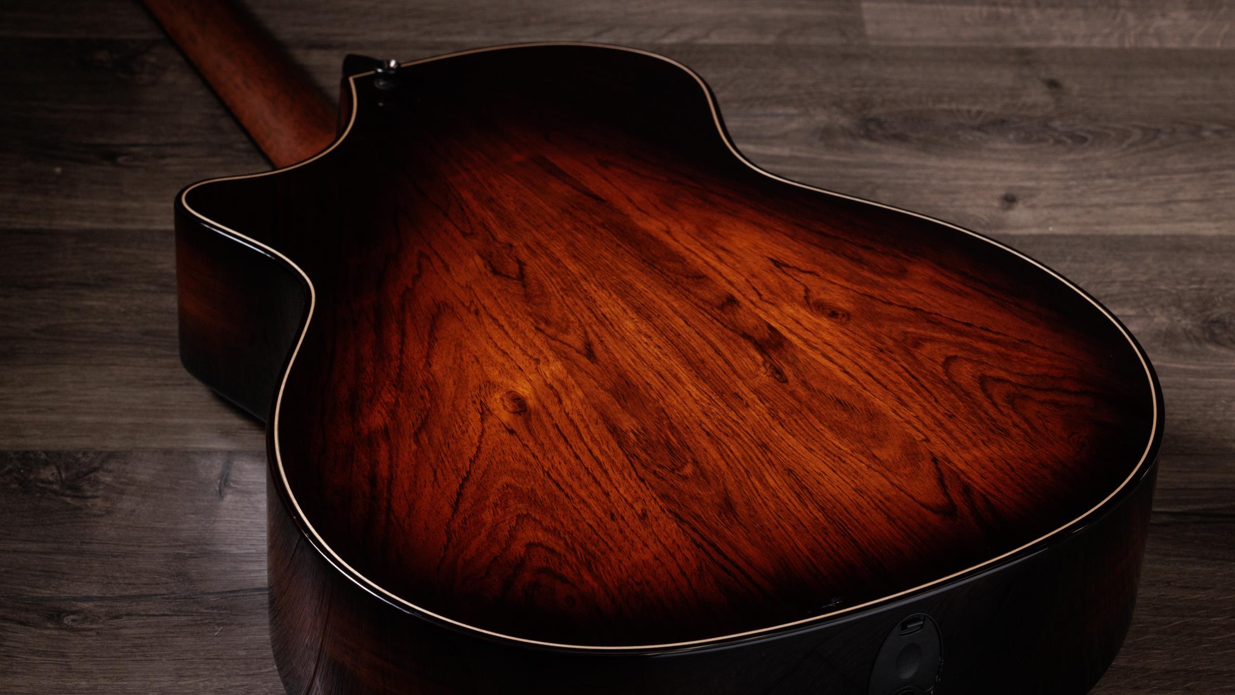 TAYLOR Builder's Edition 814ce Honduran Rosewood/Adirondack