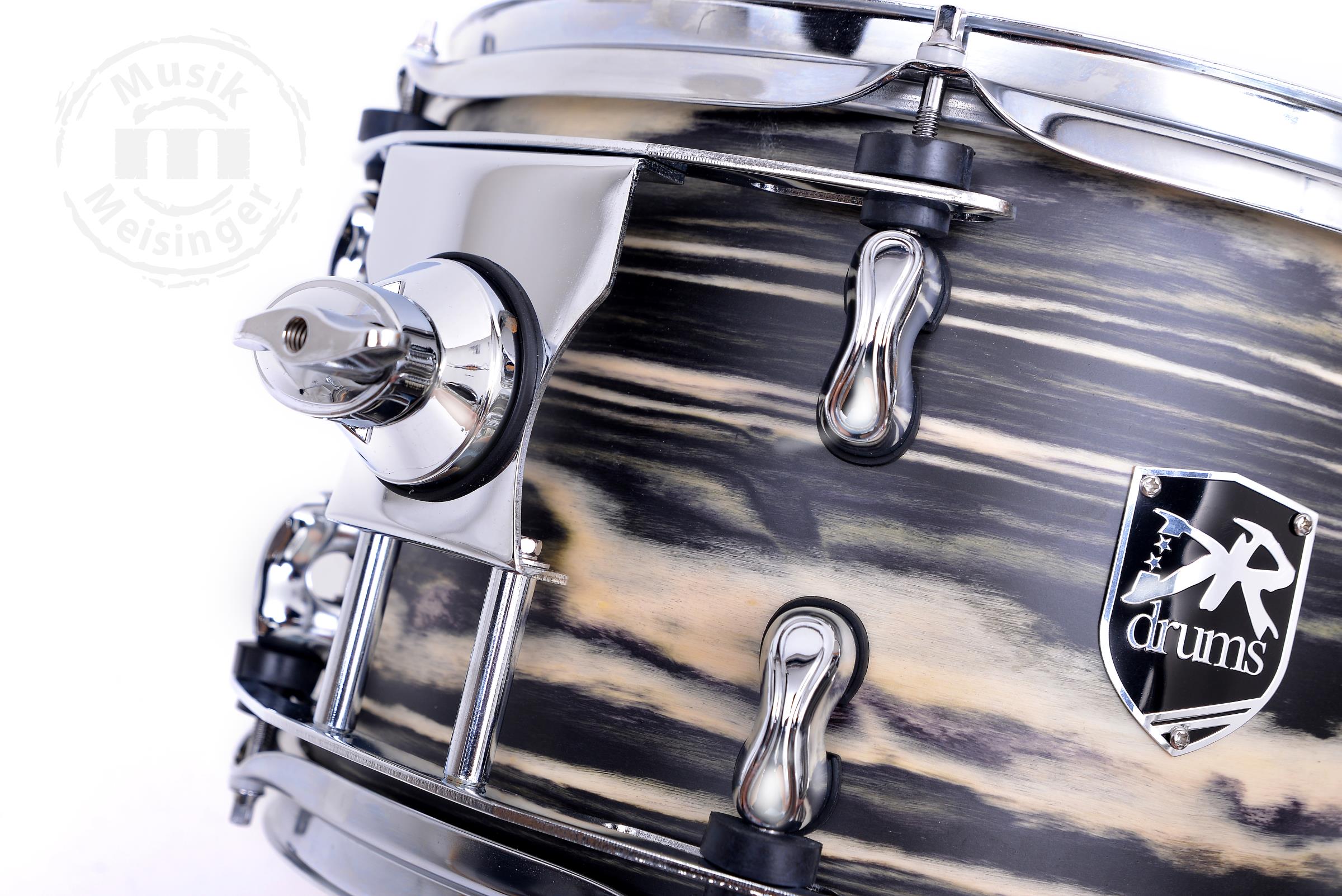 DR Drums Stage Attack 22BD/10TT/12TT/16FT Black/White