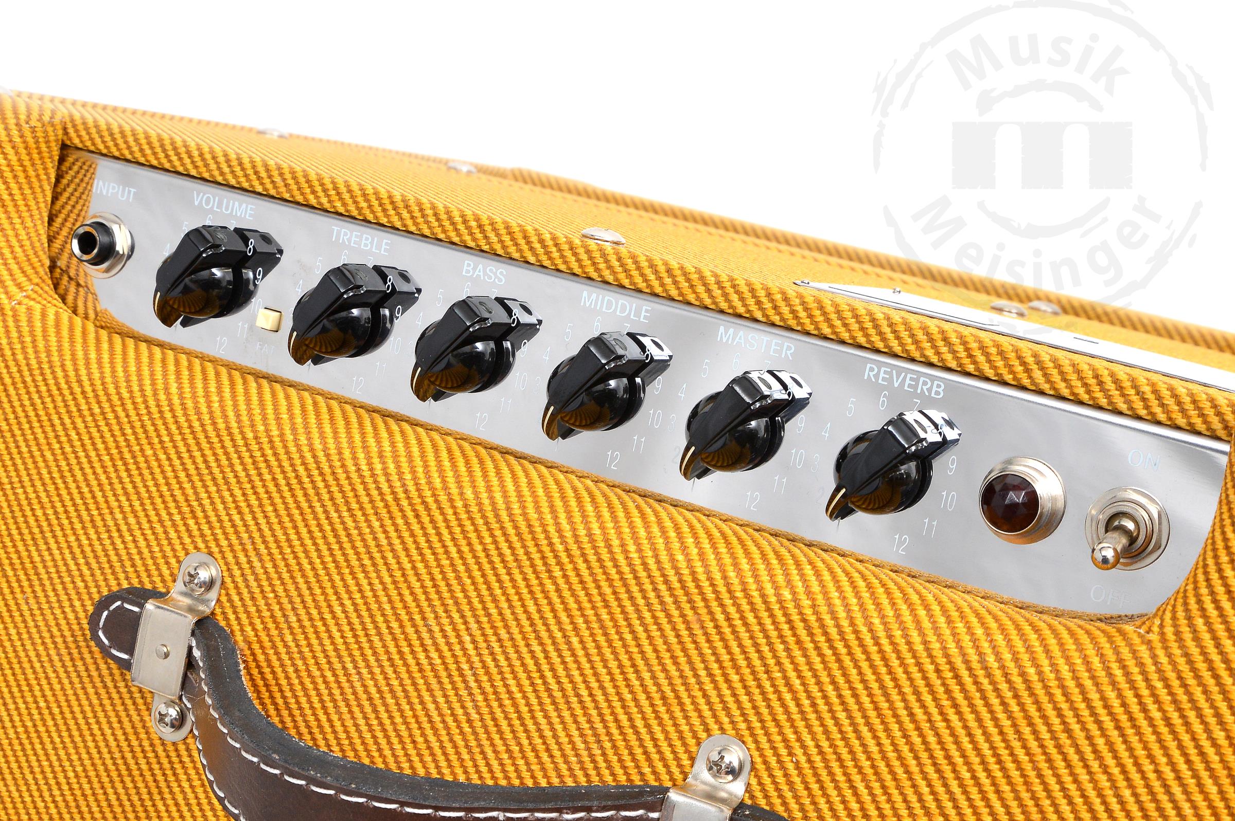FENDER BLUES JR LTD C12N 230V EUR #GEBRAUCHT inkl. Cover FENDER BLUES JR LTD C12N 230V EUR #GEBRAUCHT inkl. Cover