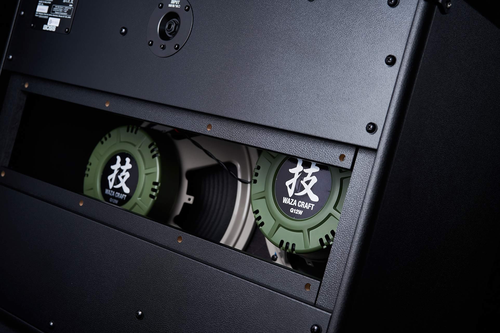 BOSS Katana-Cabinet 212 Waza (Retoure)