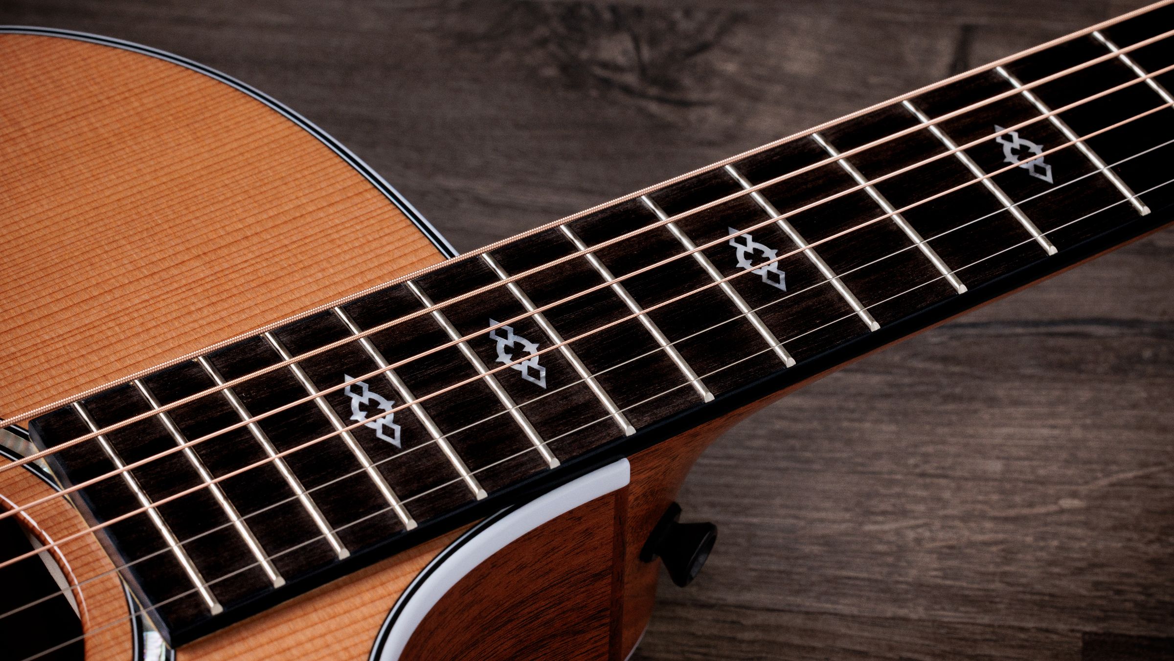 TAYLOR 514ce,Mahogany/Cedar,2026