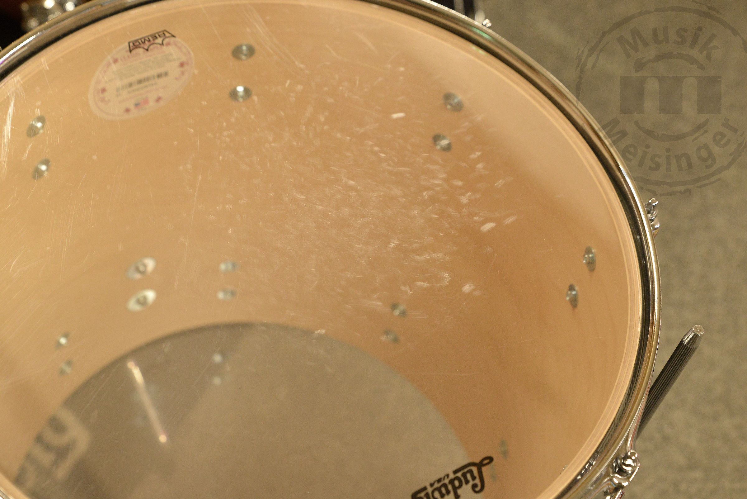 Ludwig Classic Maple 22BD/12TT/16FT Vintage Black Oyster