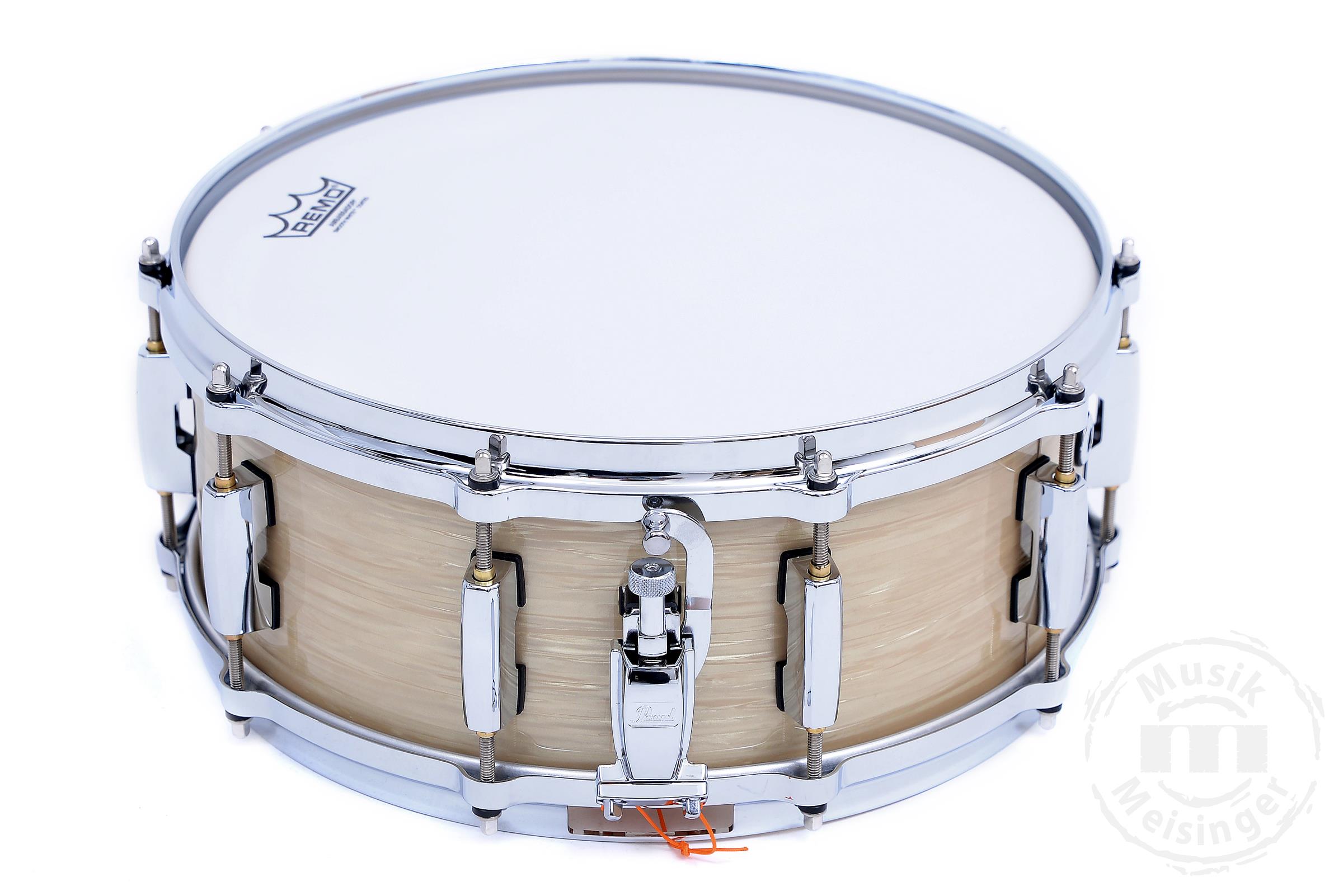 Pearl Masters Maple/GUM 14x5,5 Snare Platinum Gold Oyster