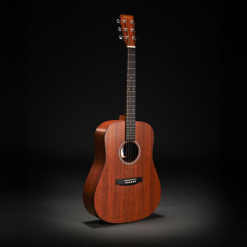 MARTIN GUITARS D-X1E, Mahogany MARTIN GUITARS D-X1E, Mahogany