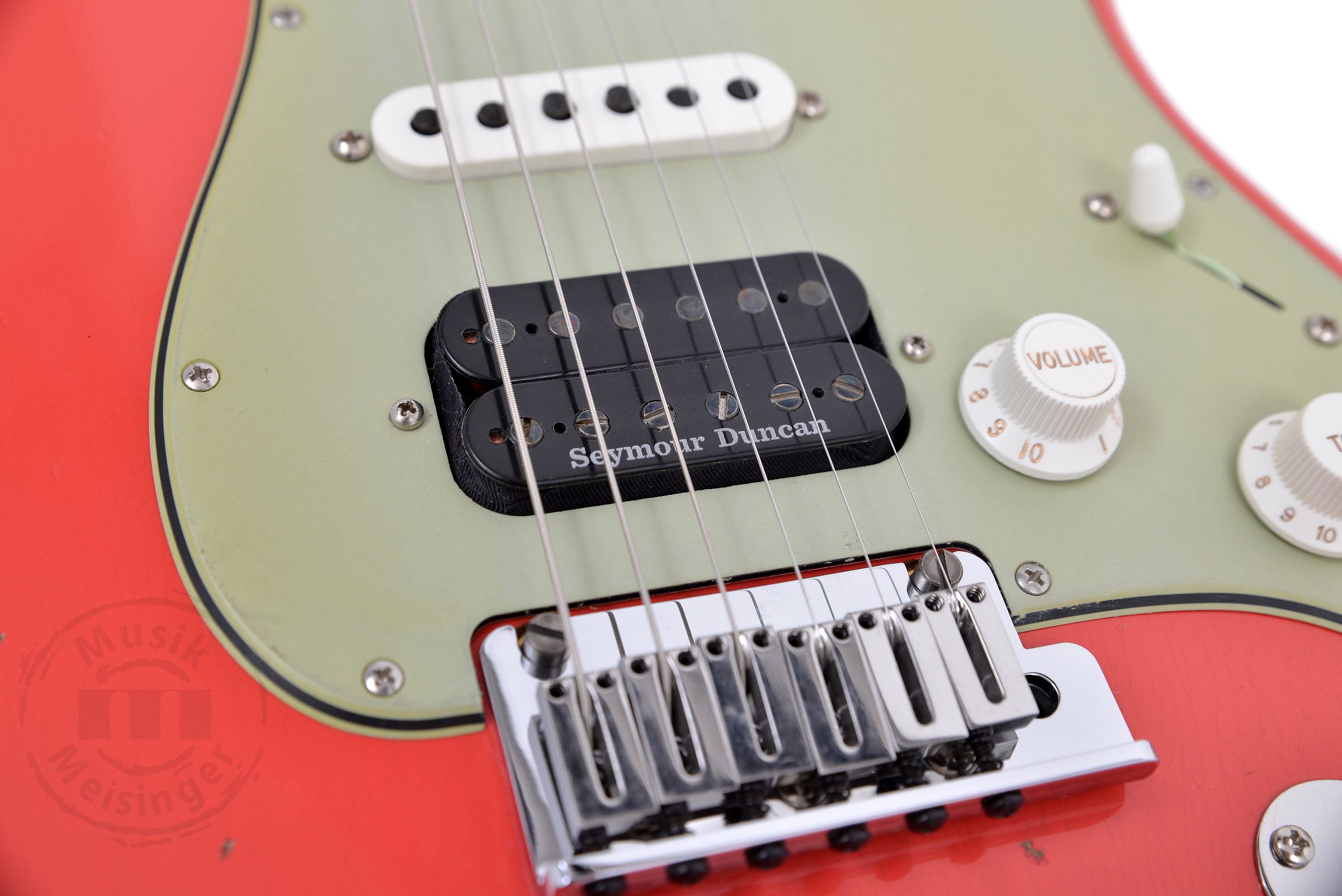 FENDER W25-CUST DLX REL HB S-1 STRAT-AFRD