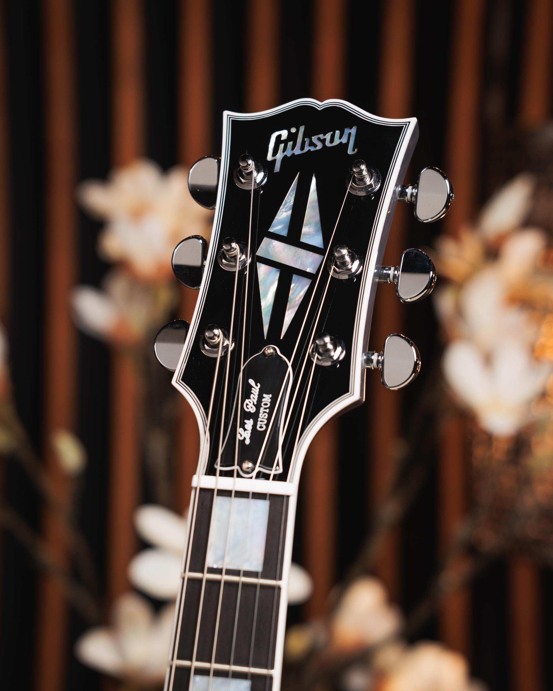 GIBSON Les Paul Custom Artic Blast Gloss GIBSON Les Paul Custom Artic Blast Gloss