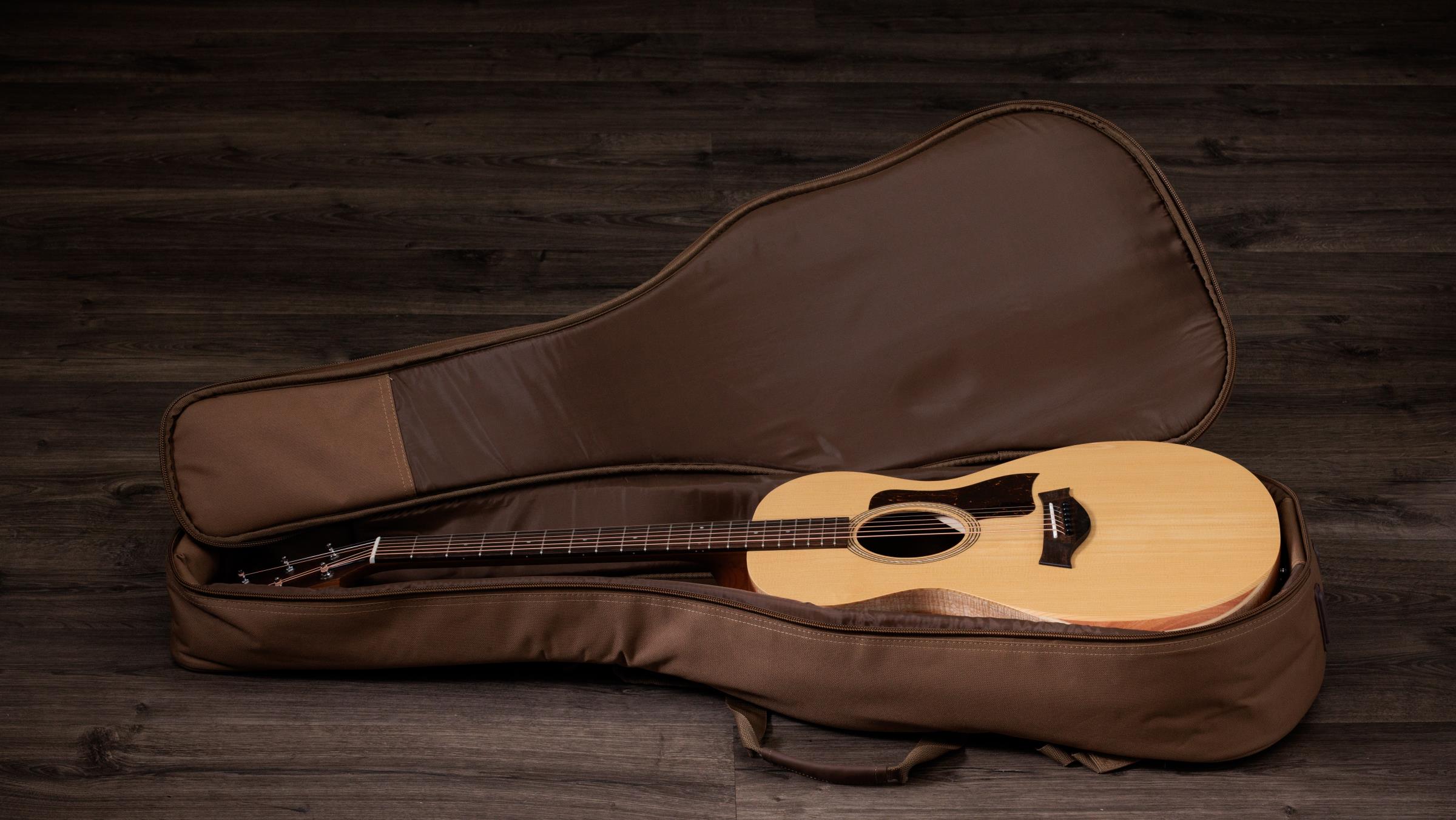TAYLOR Academy 12e LTD,Figured Koa/Spruce TAYLOR Academy 12e LTD,Figured Koa/Spruce