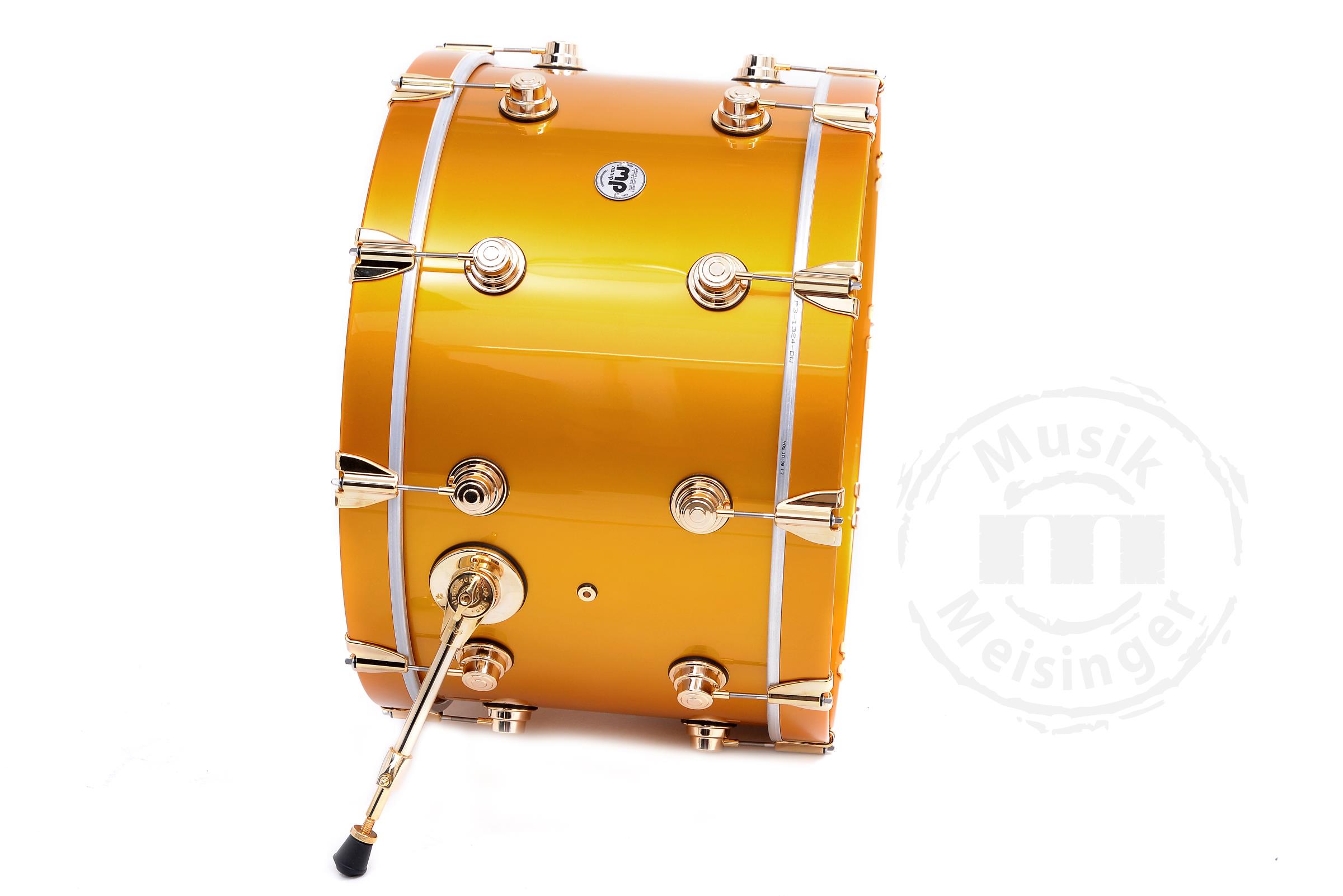 dw Collectors 24/13/16/18 Vegas Gold (Gold HW) dw Collectors 24/13/16/18 Vegas Gold (Gold HW)