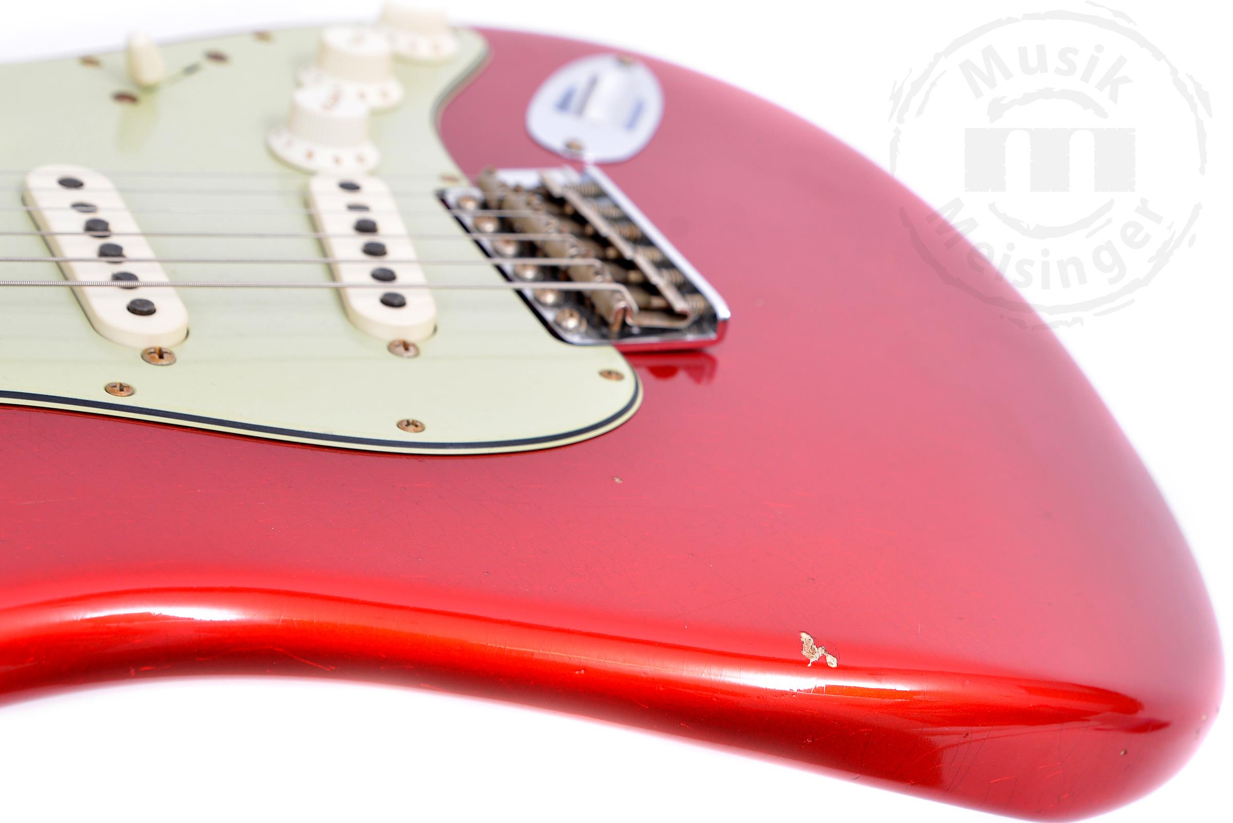 FENDER Custom Shop 1963 Strat Journey Man Candy Apple Red FENDER Custom Shop 1963 Strat Journey Man Candy Apple Red
