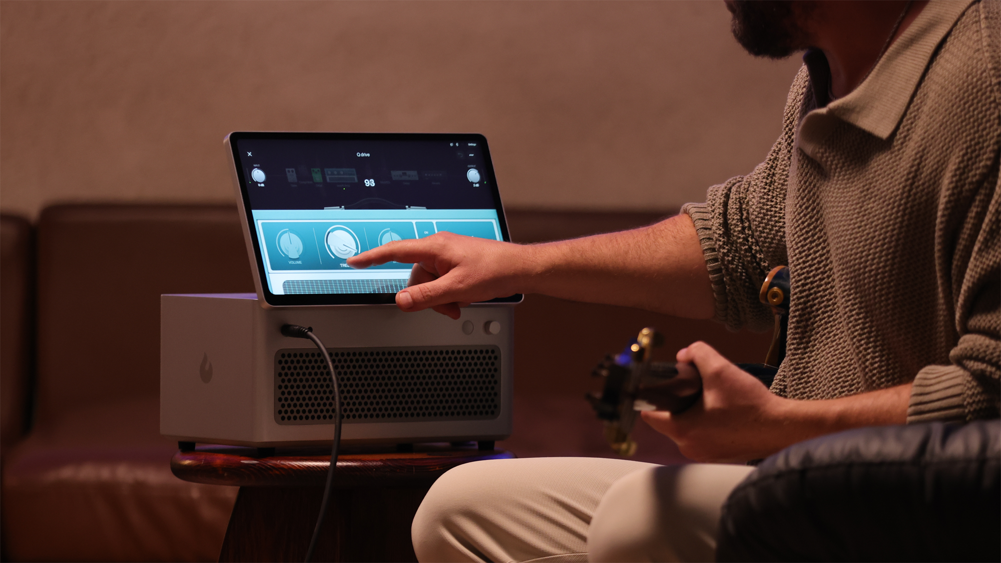 LAVA Music Studio Desktop KI Amp Silver