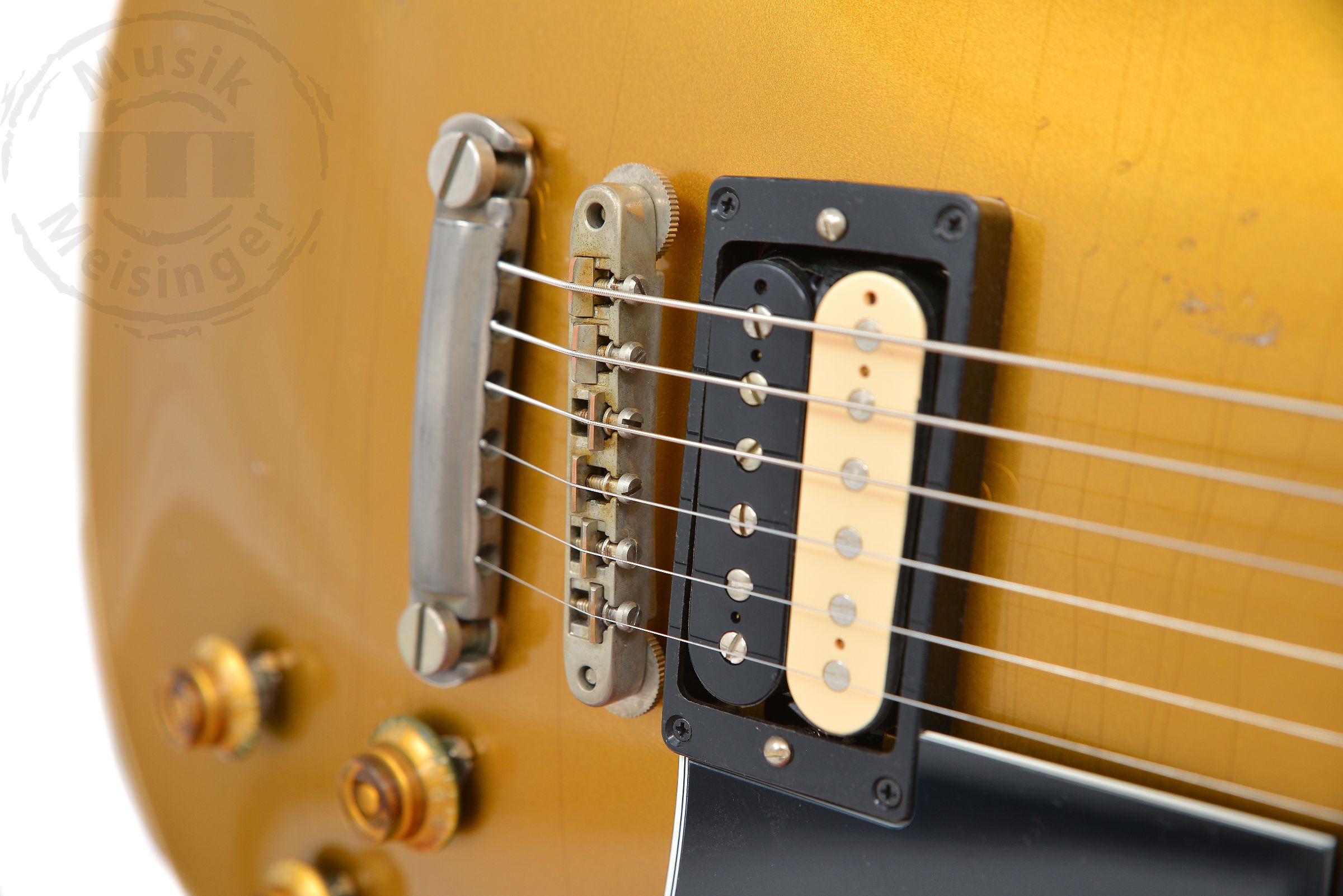 GIBSON 57 Les Paul Standard Goldtop Darkback Light Aged NH