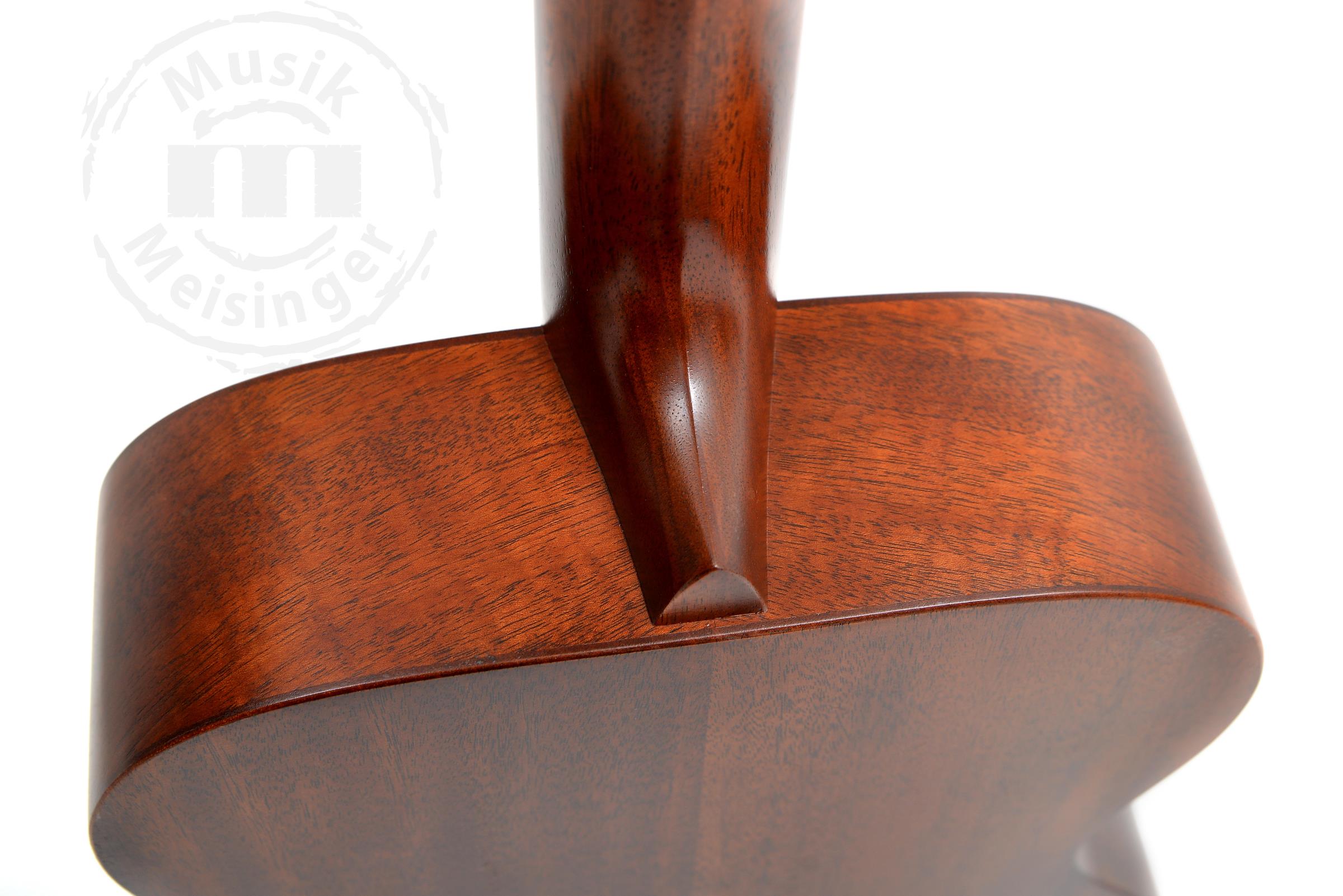 MARTIN GUITARS 000-15M #GEBRAUCHT