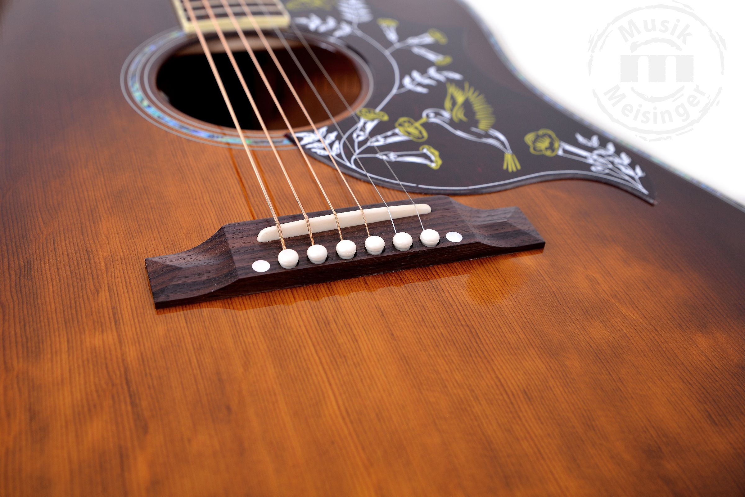 GIBSON Hummingbird Anniversary Limited Edition Cremona Burst
