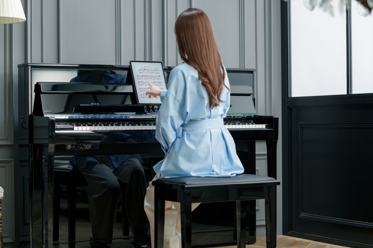 Kawai Novus NV6 schwarz poliert