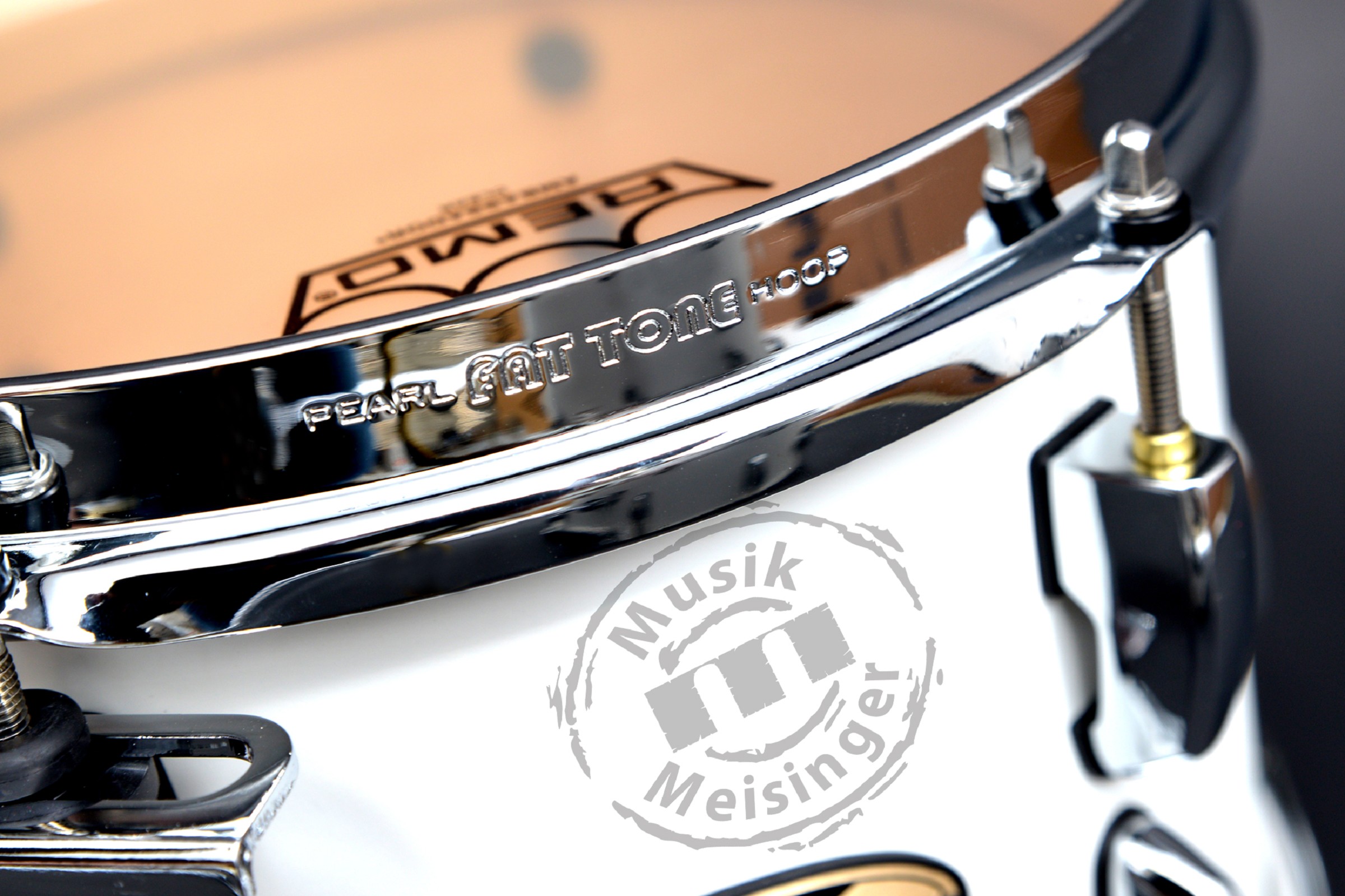 Pearl Masters Maple Reserve 22B/12T/16F Matte White Pearl Masters Maple Reserve 22B/12T/16F Matte White