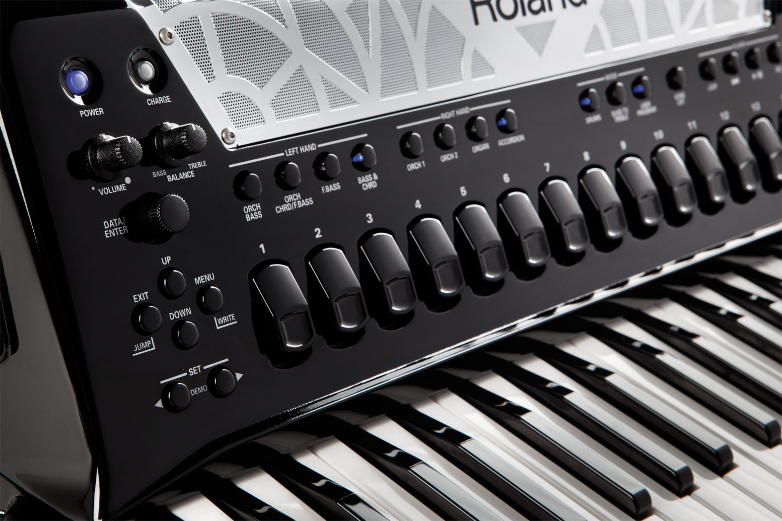 Roland FR-8 X BK V-Accordion inkl. Soft Bag