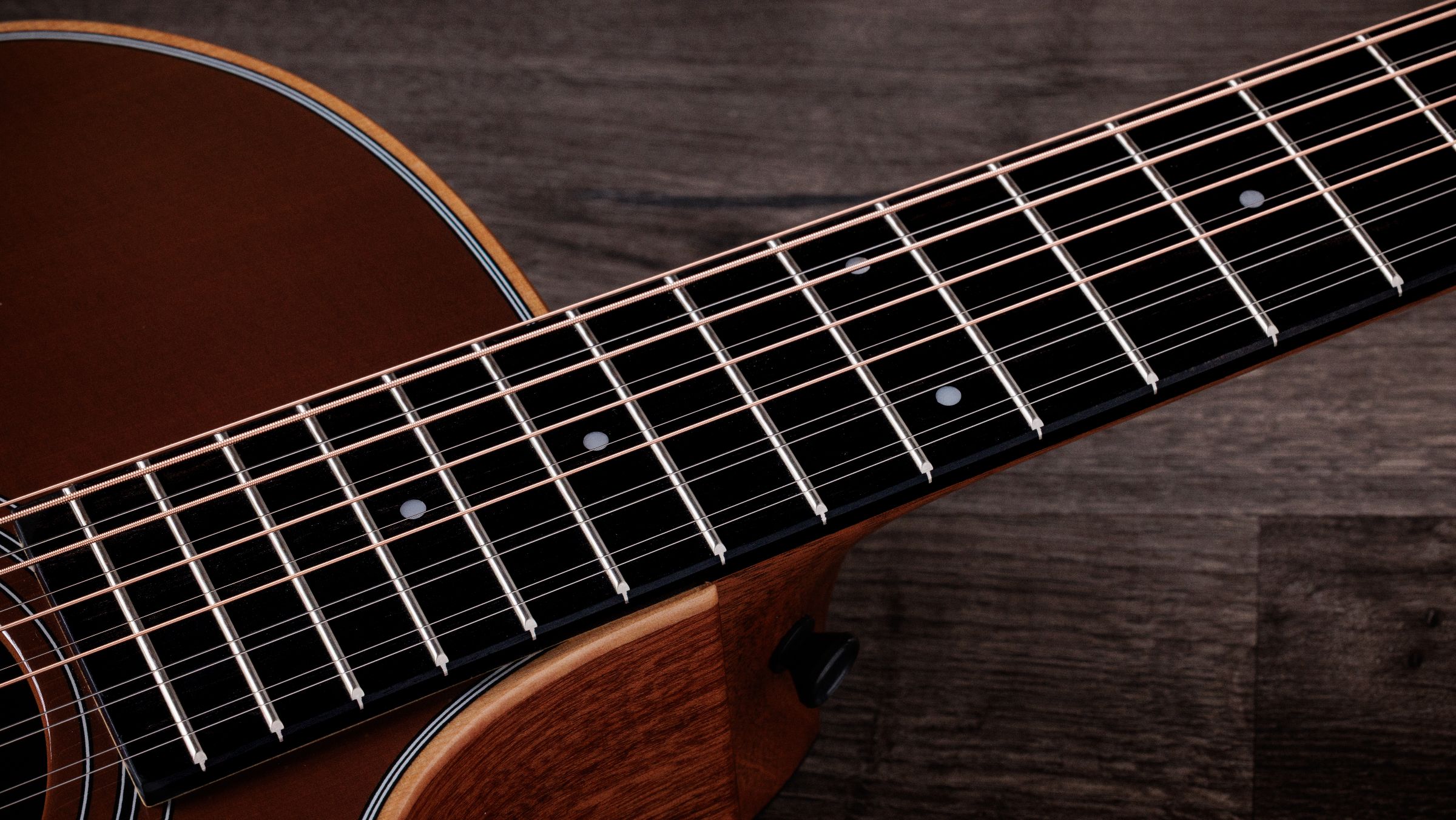 TAYLOR 354ce Studio Special Edition Honeyburst