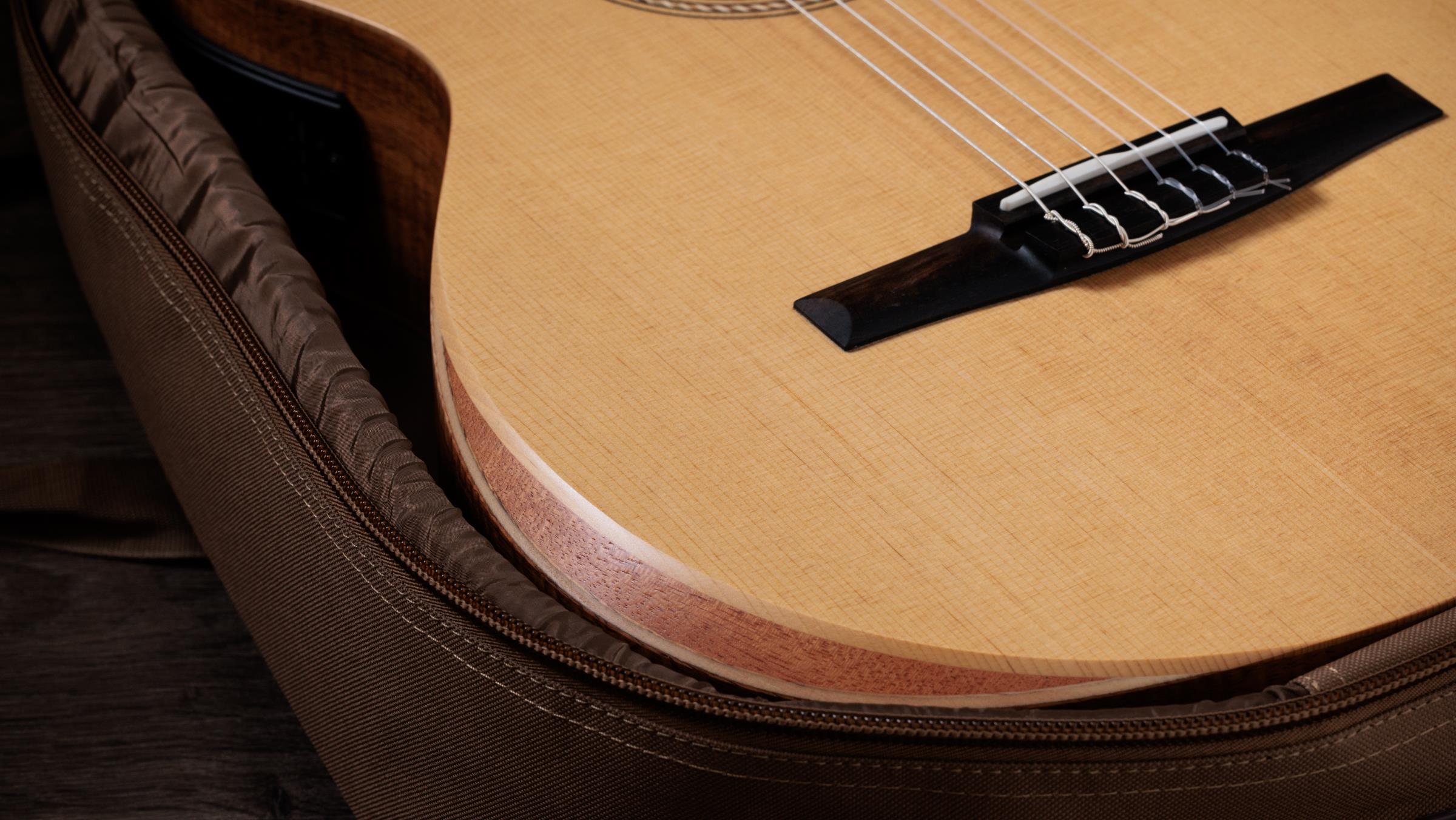 TAYLOR Academy 12e-N LTD, Figured Koa/Spruce TAYLOR Academy 12e-N LTD, Figured Koa/Spruce