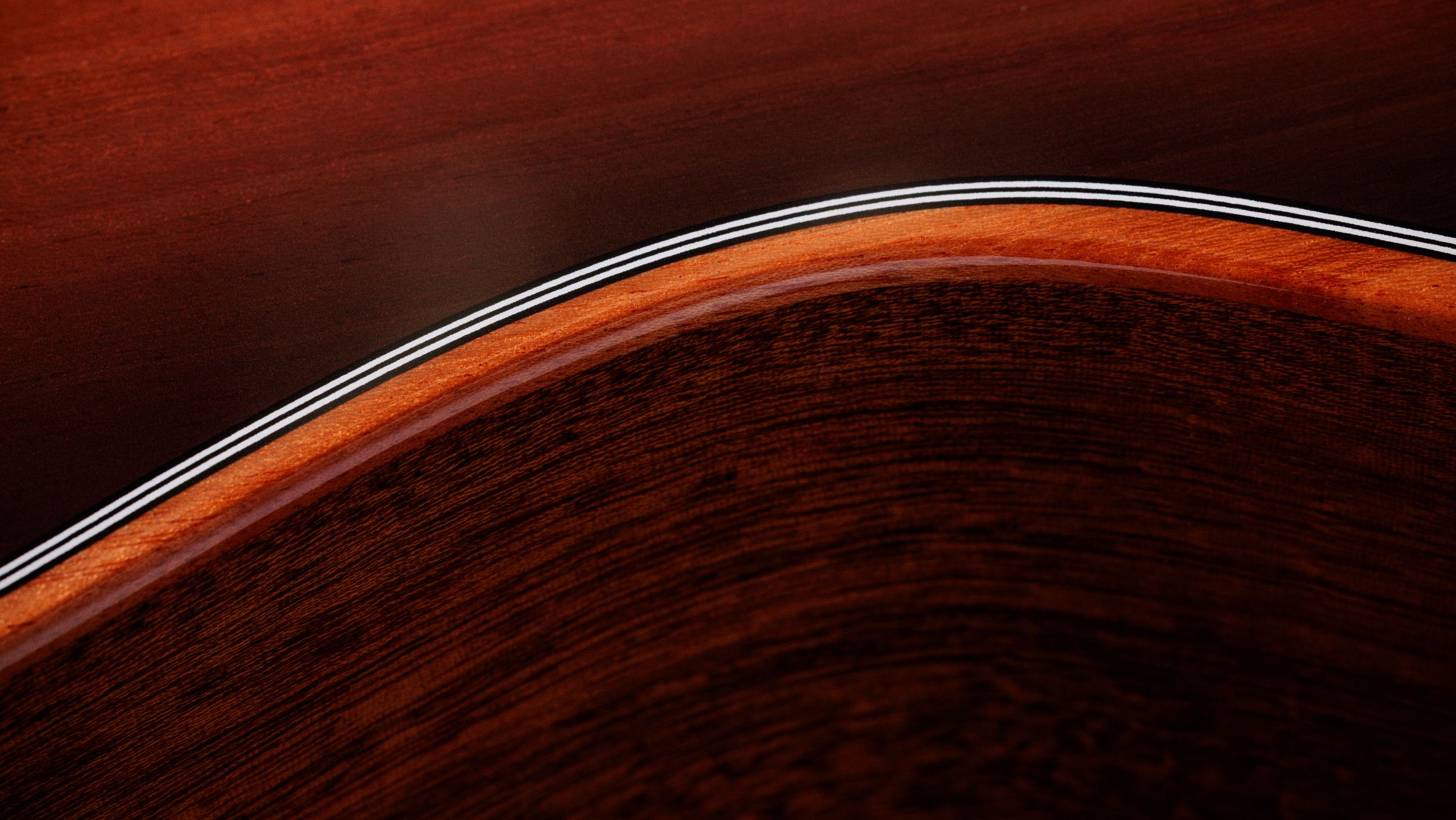 TAYLOR 324ce Studio Special Edition,Sapele/Maho,SEB Top