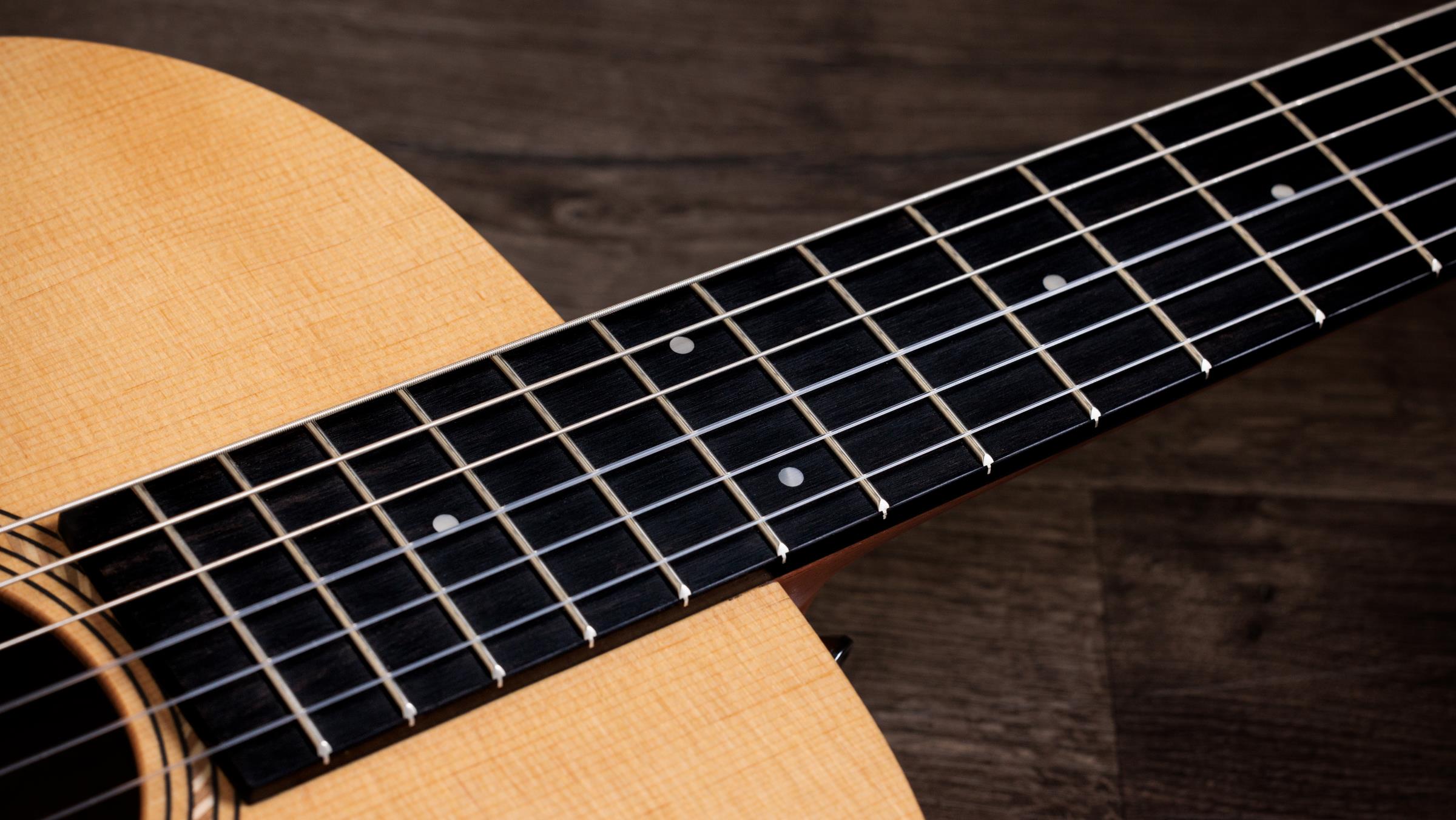 TAYLOR Academy 12e-N LTD, Figured Koa/Spruce TAYLOR Academy 12e-N LTD, Figured Koa/Spruce