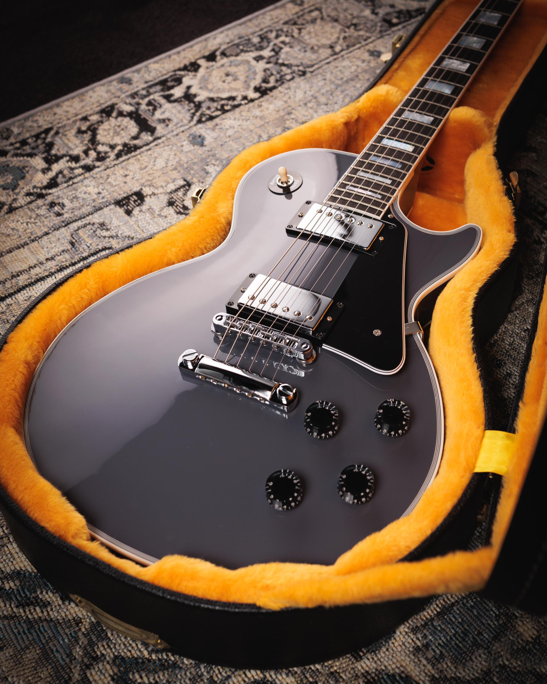 GIBSON Les Paul Custom Artic Blast Gloss GIBSON Les Paul Custom Artic Blast Gloss