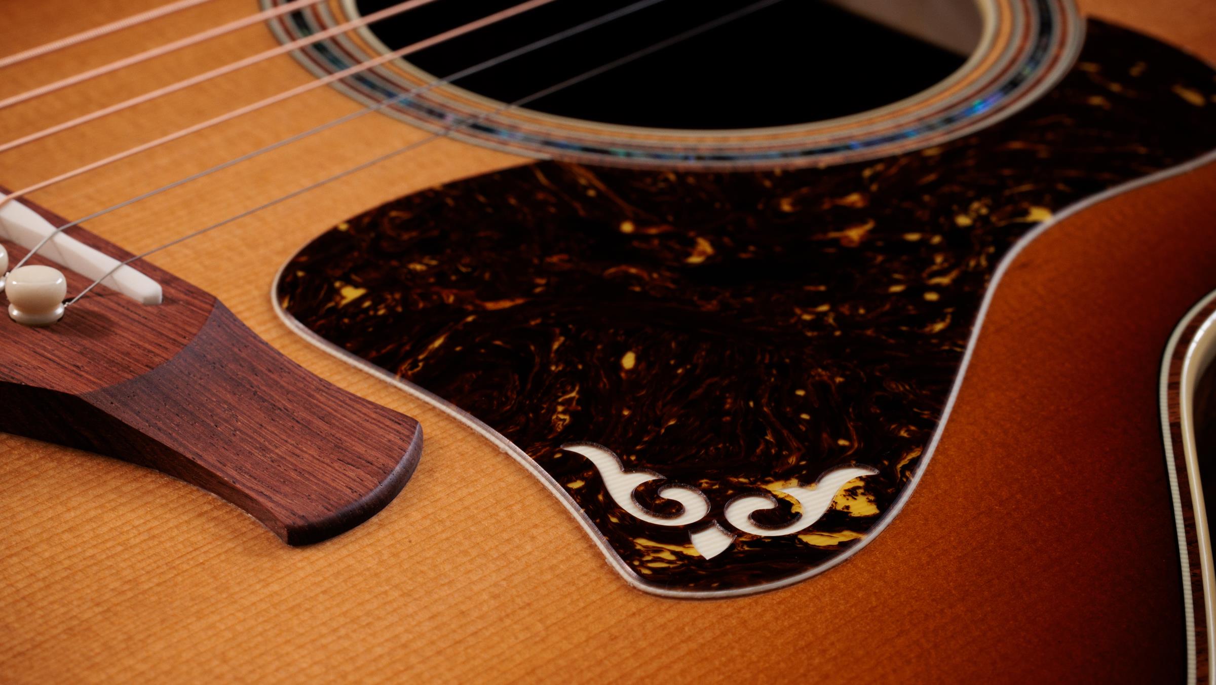 TAYLOR Gold Label 814e Koa Sunburst