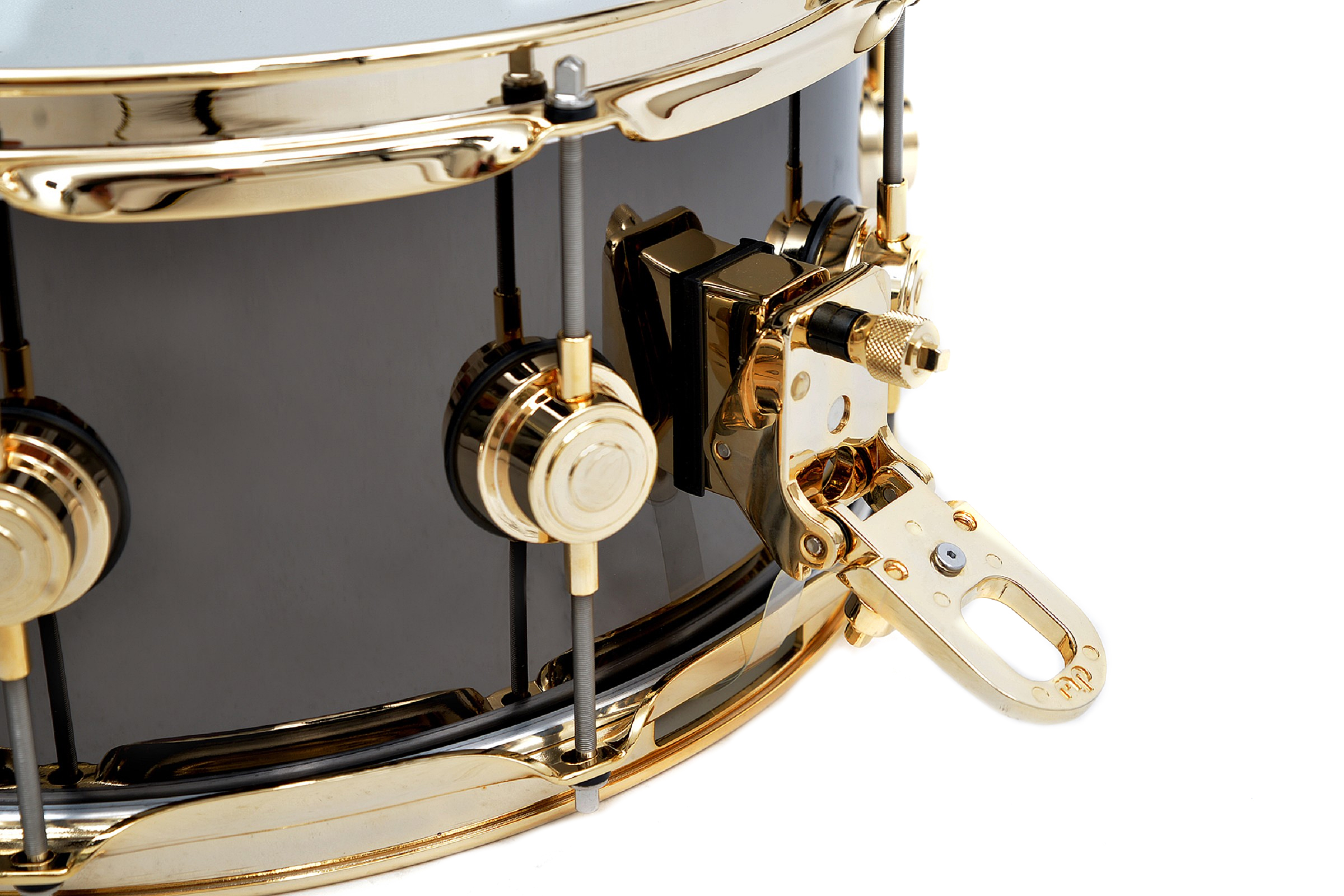 dw Snare 14x6,5 Black Nickel Over Brass Gold HDWR