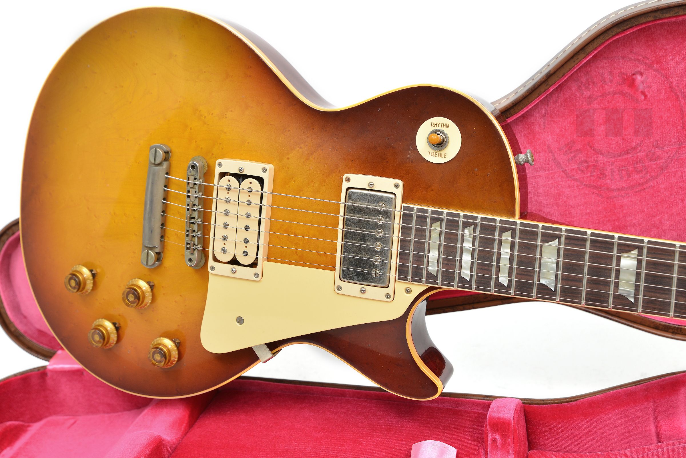 GIBSON Custom LE 1959 Les Paul Standard Reissue with Birdseye Maple Top, Light Aged, Peach Tea Burst