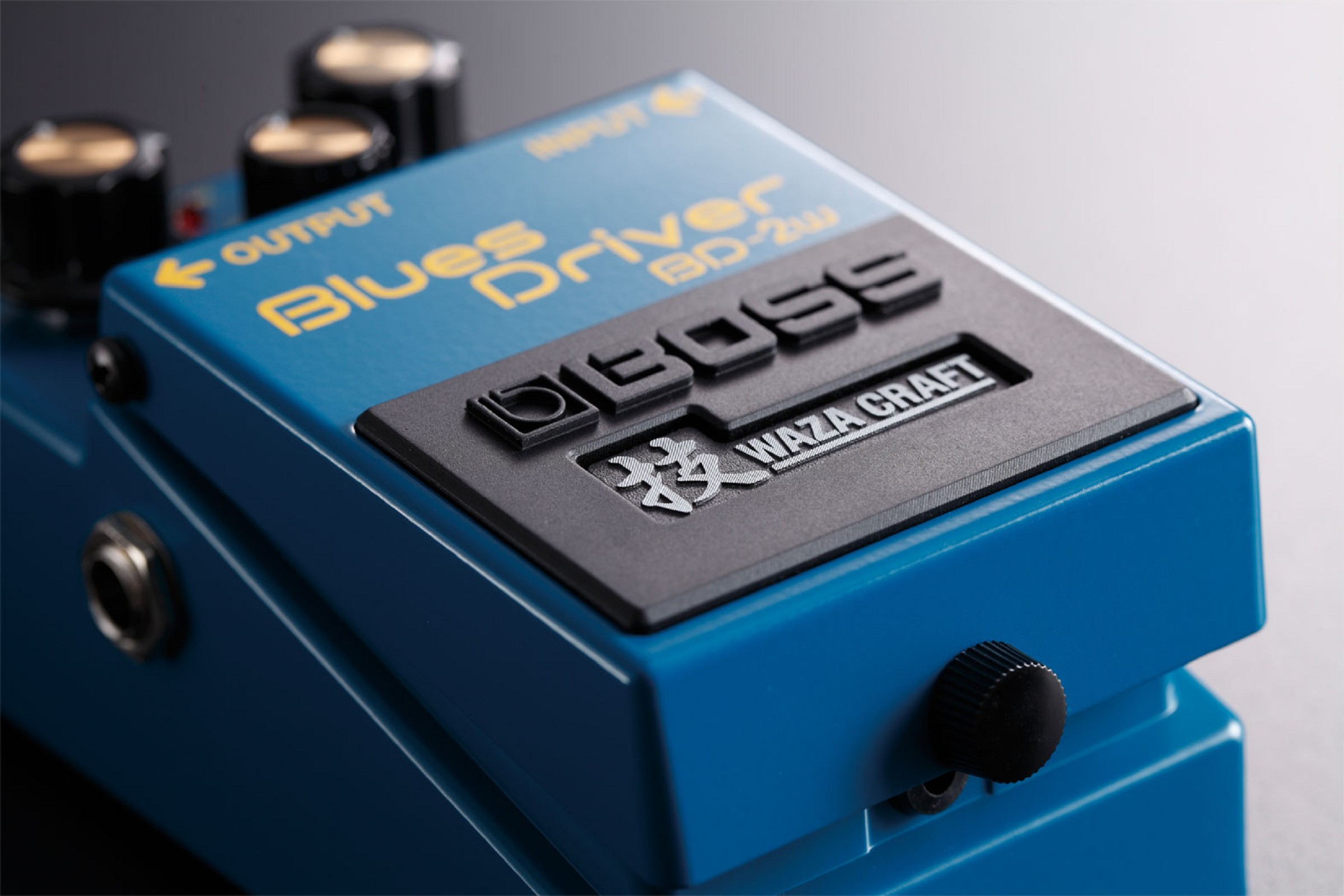 BOSS BD-2W