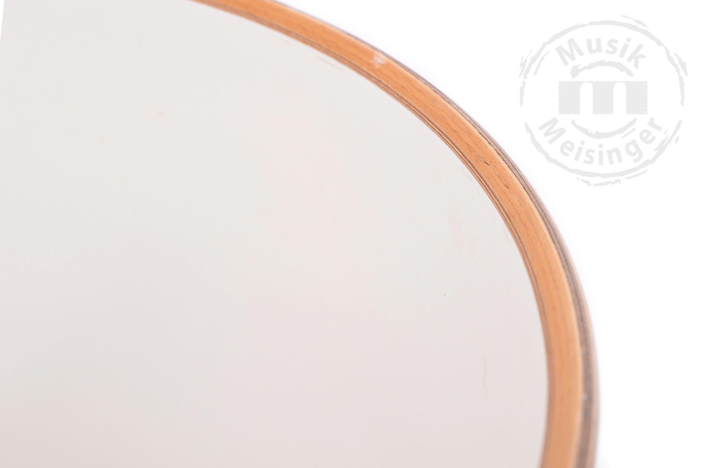 Premier Resonator 18x16 FT White Cortex