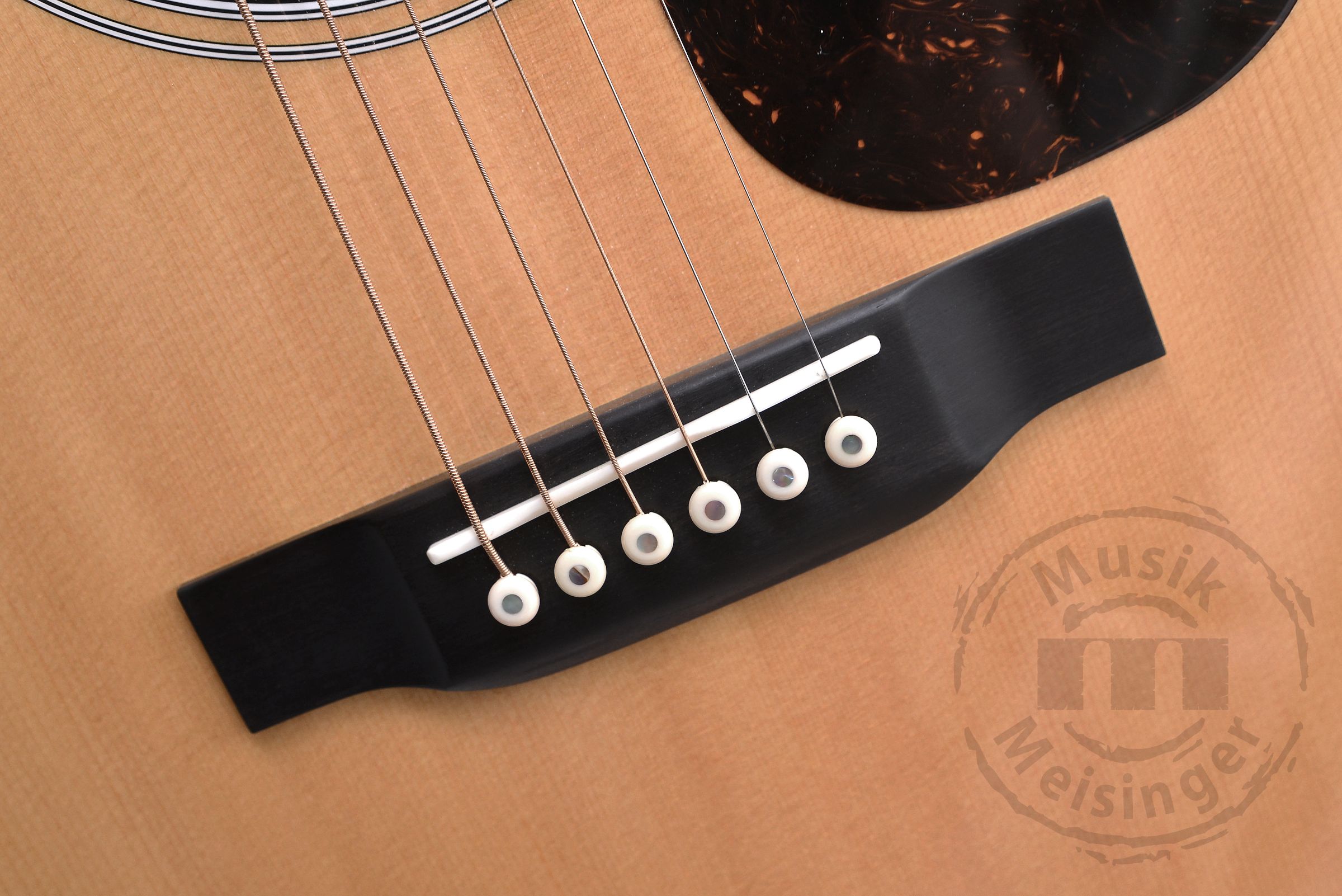 MARTIN GUITARS J-40 2024 #GEBRAUCHT