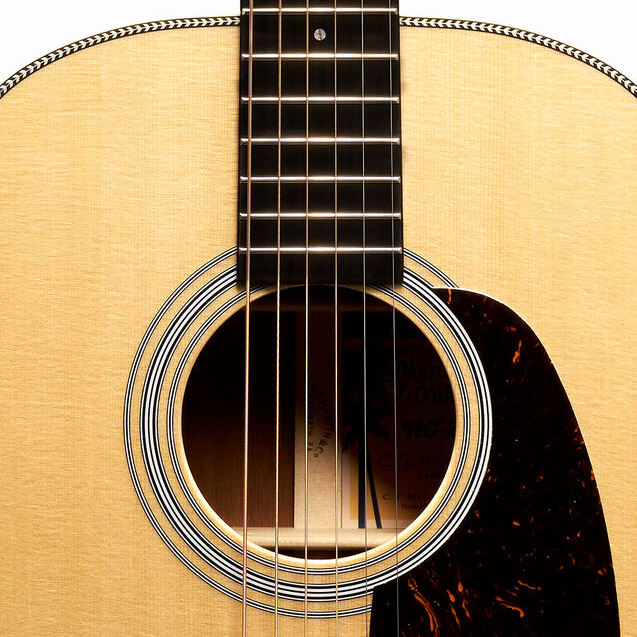 MARTIN GUITARS O'ahu HG-28 MARTIN GUITARS O'ahu HG-28