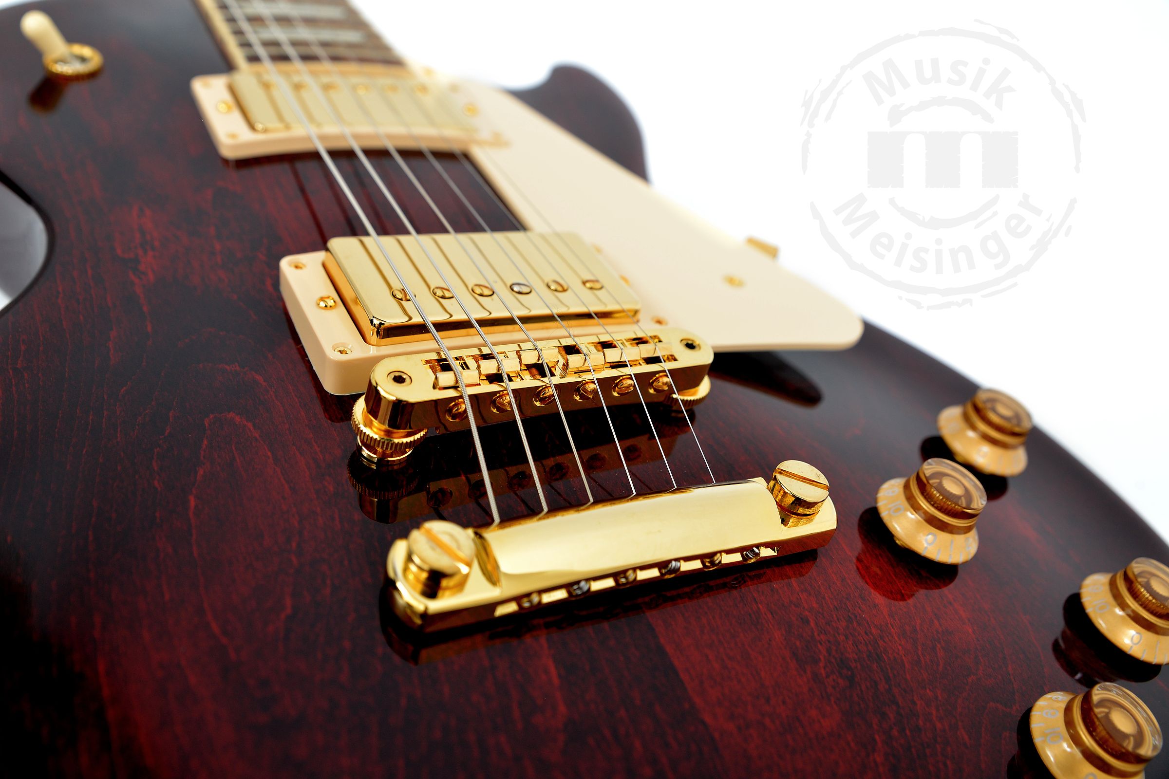 GIBSON Les Paul Studio Gold Hardware Wine Red