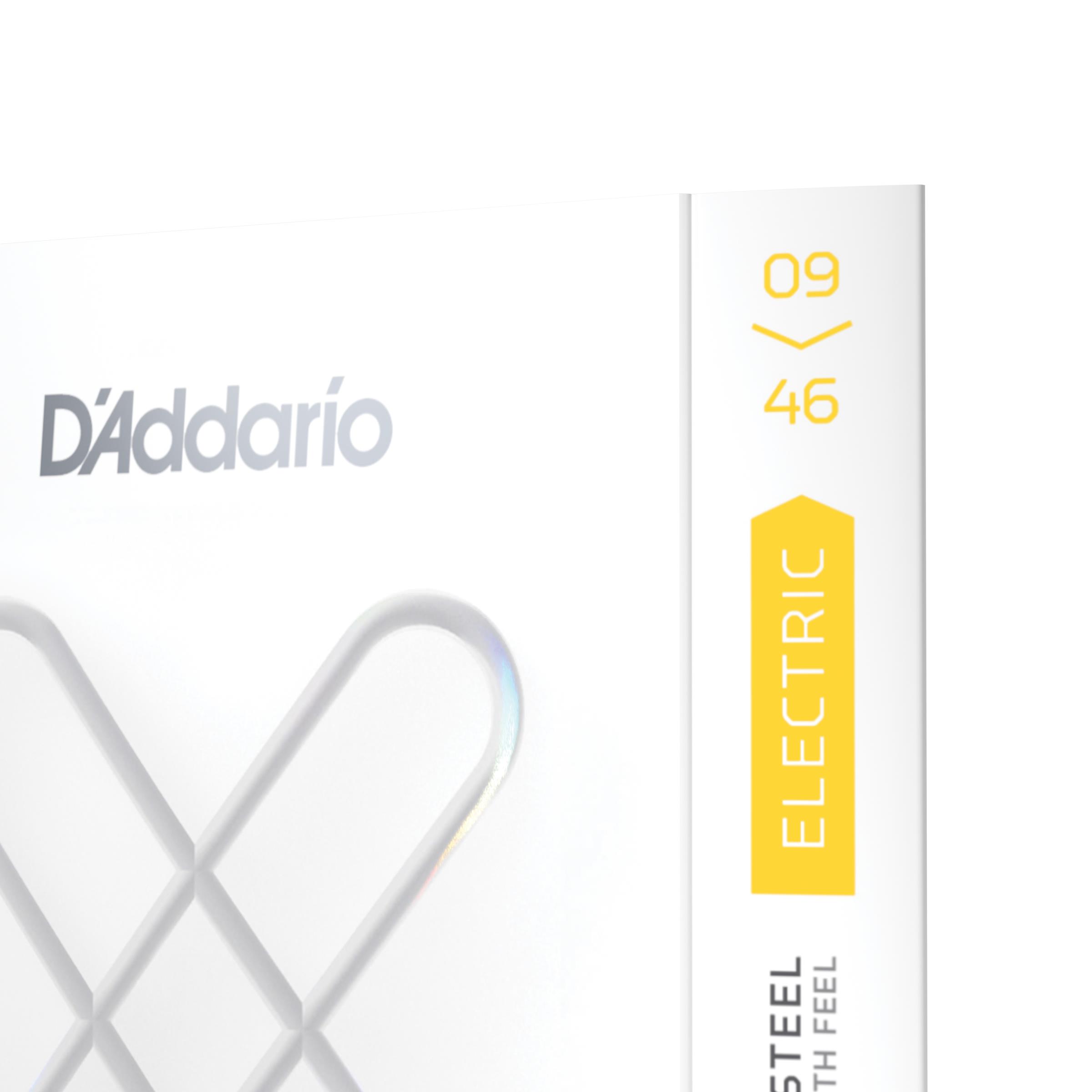 DAddario XSE0946, Super Light Top, Regular Bottom