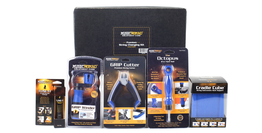 MusicNomad Premium String Changing Kit (MN146)