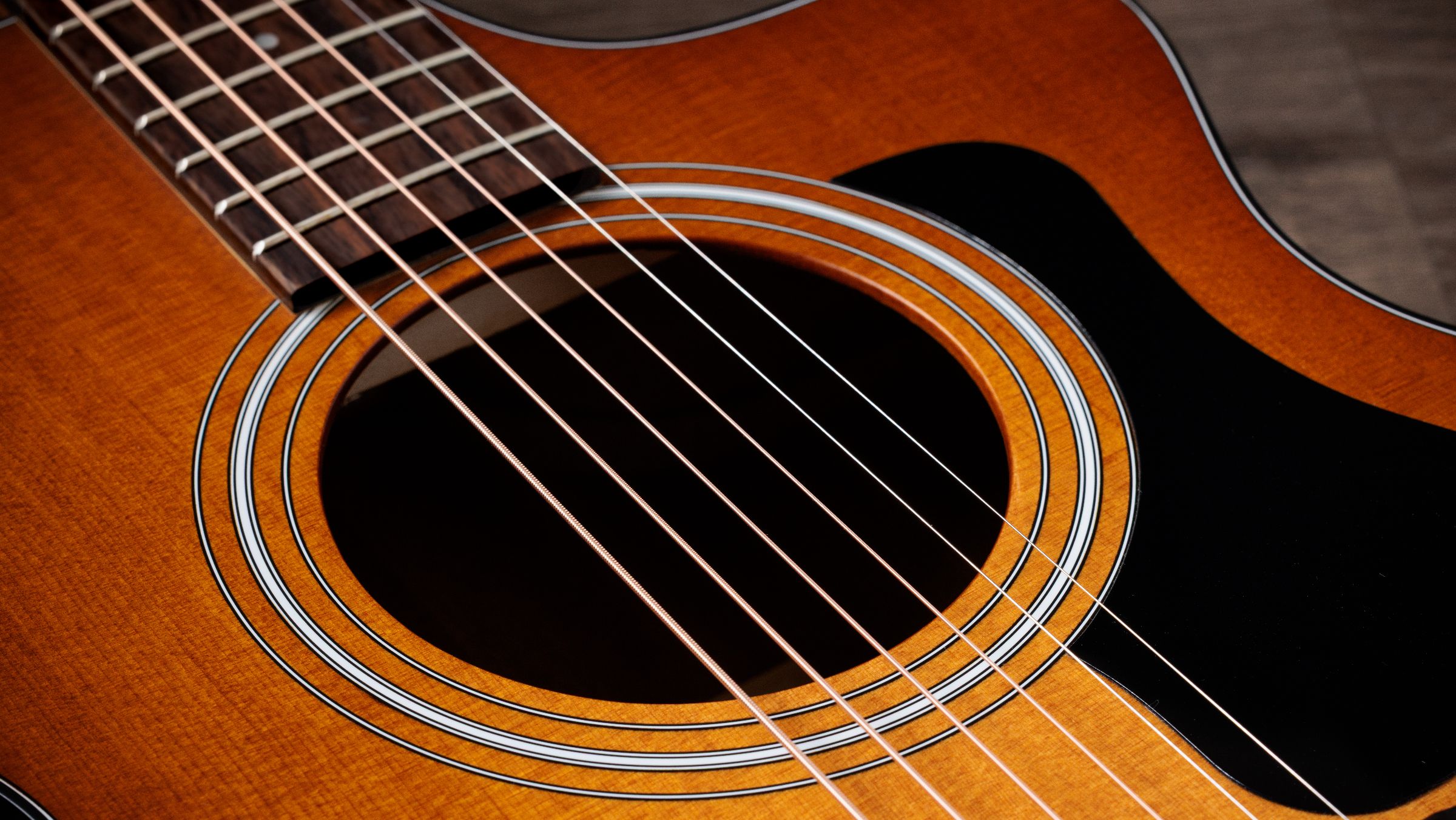 TAYLOR 112ce Special Edition Honeyburst