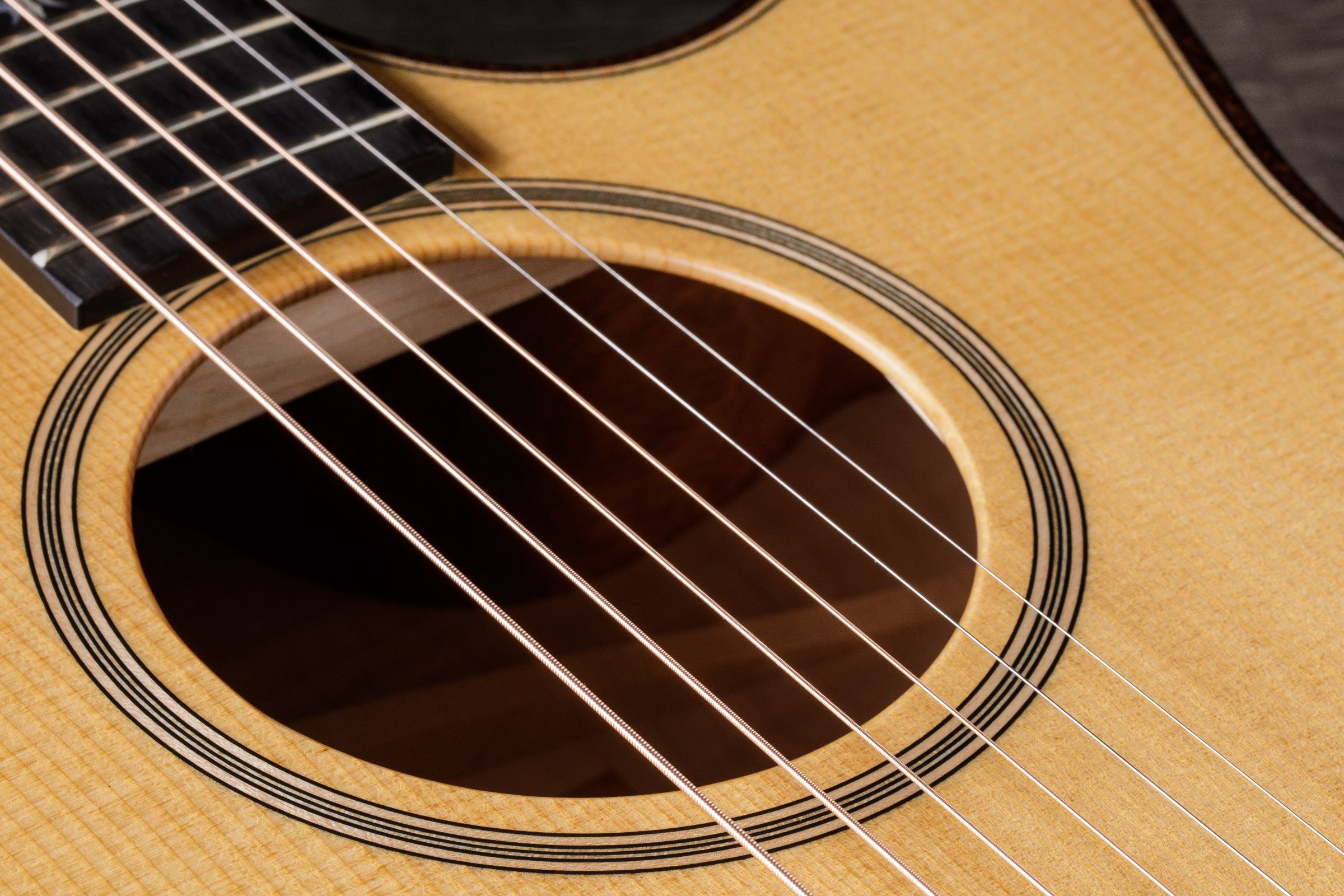 TAYLOR Builder's Edition 614ce,Nat Top TAYLOR Builder's Edition 614ce,Nat Top