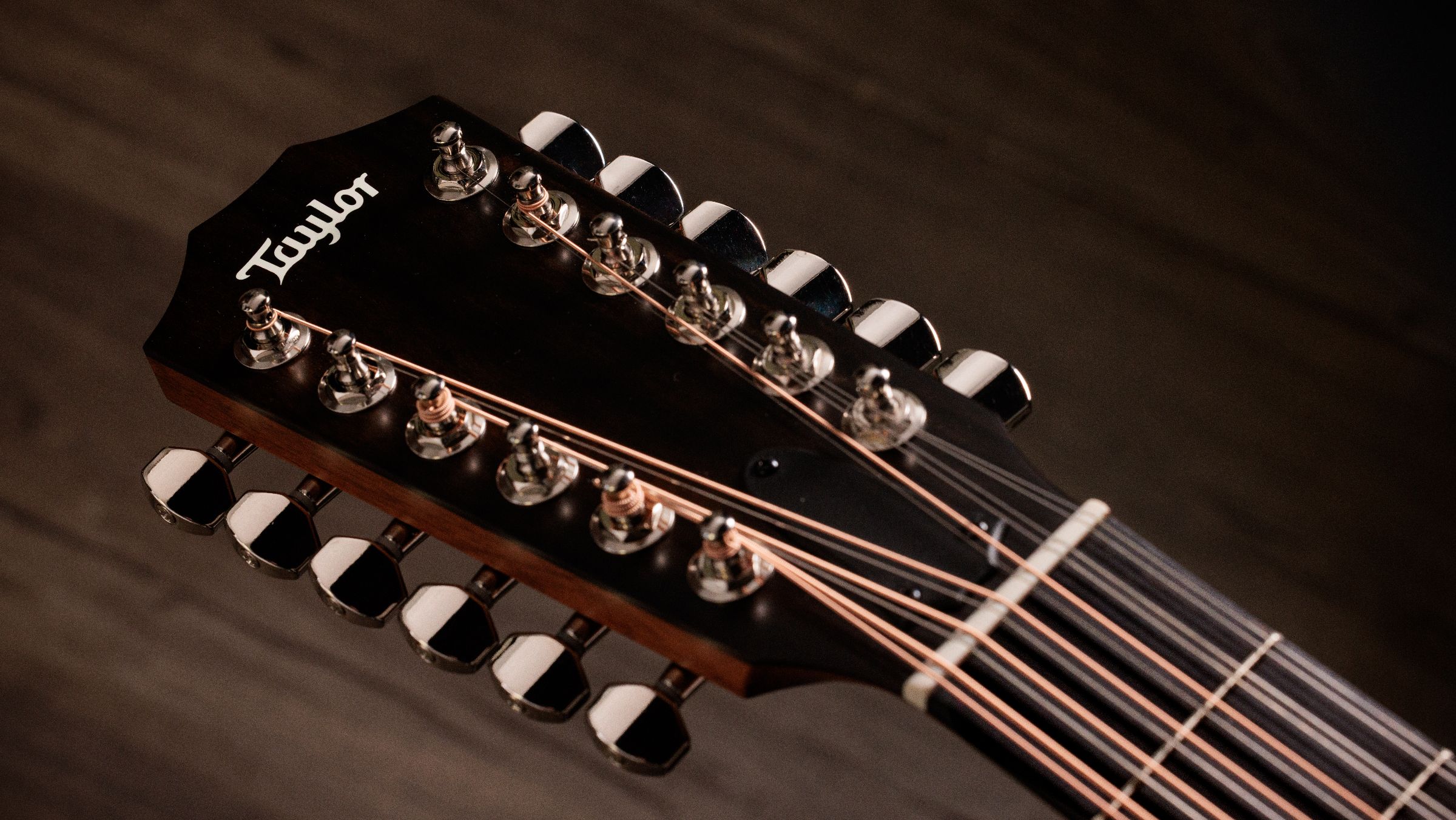 TAYLOR 354ce Studio Special Edition Honeyburst