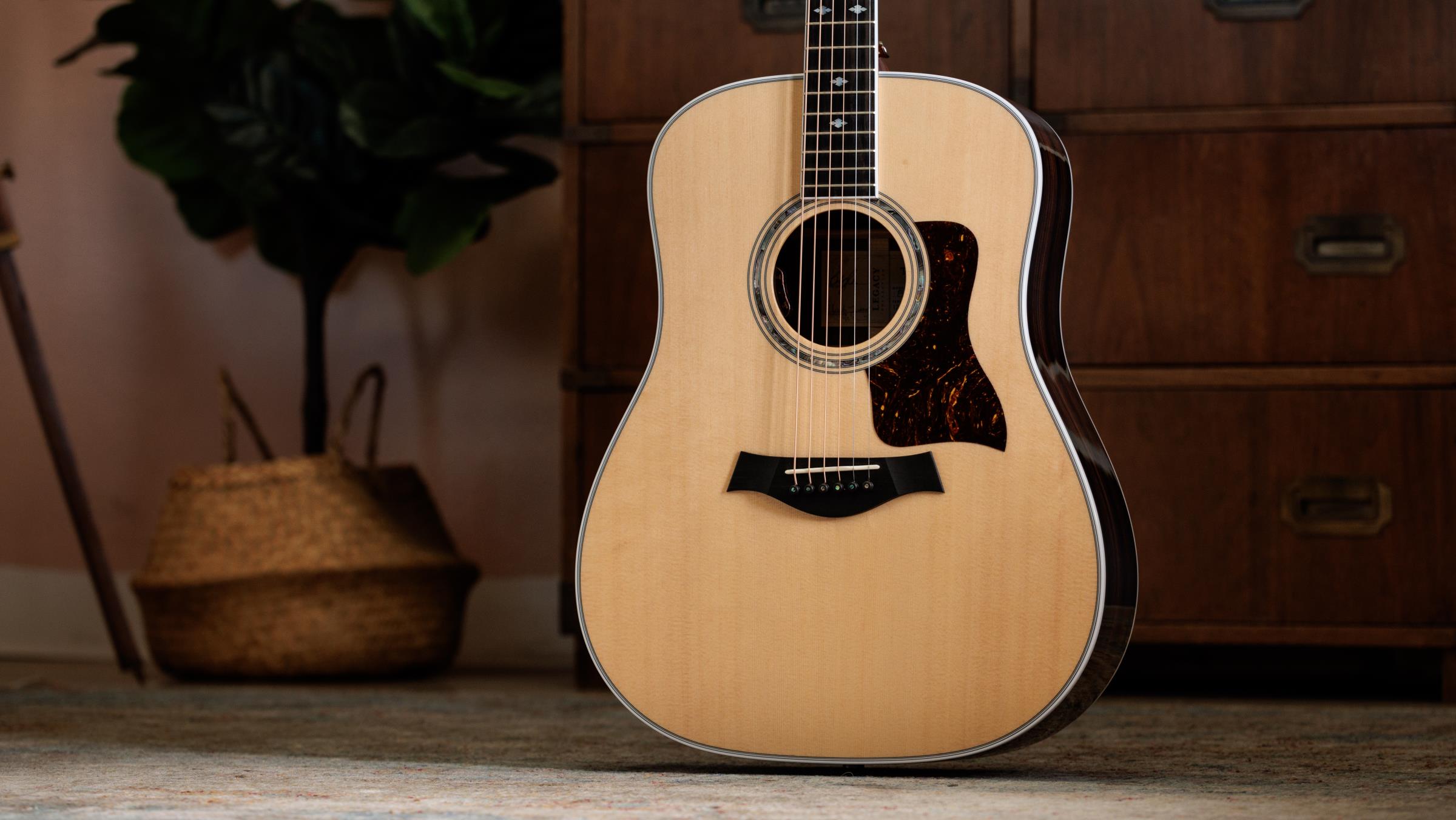 TAYLOR Legacy 810e