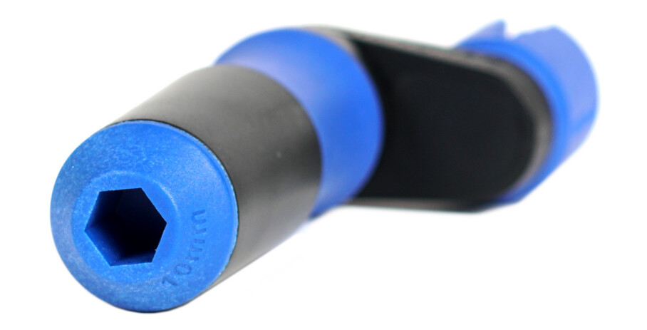 MusicNomad Premium String Changing Kit (MN146)