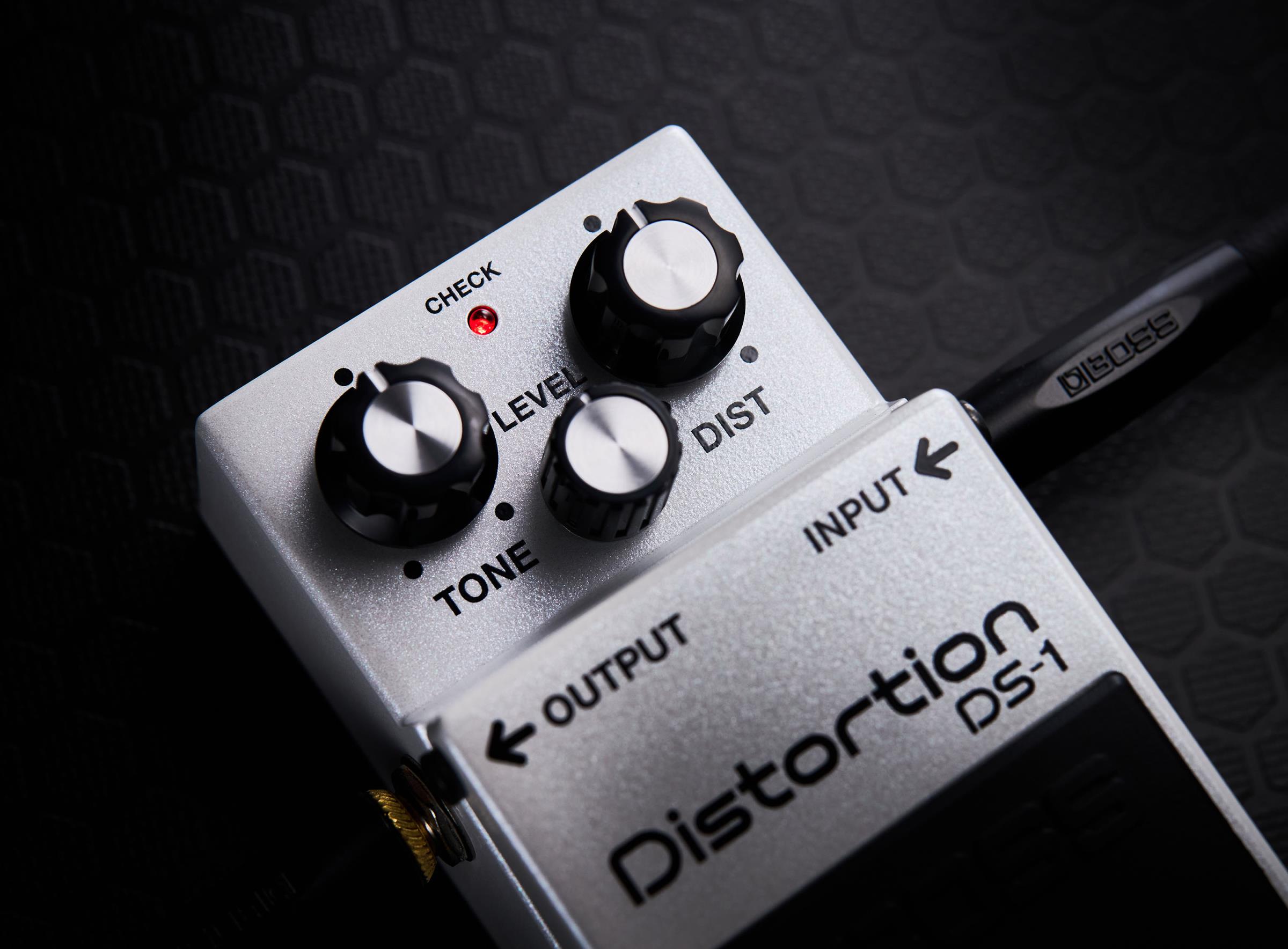 BOSS DS-1-WH