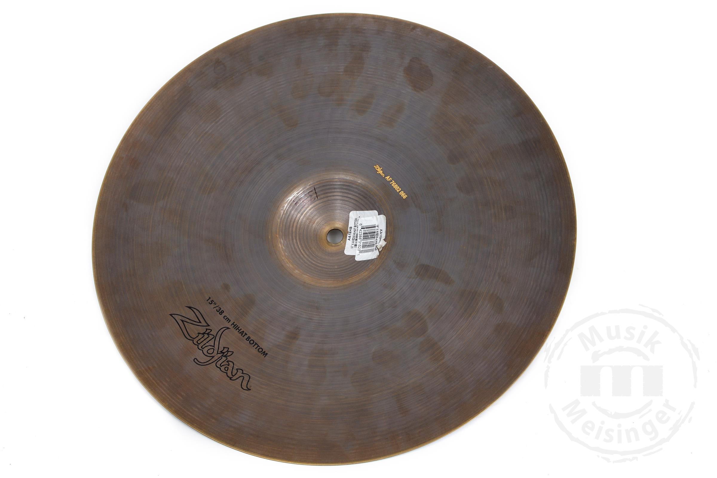 Zildjian Avedis 15" HiHat Vintage Patina (nur Bottom) Zildjian Avedis 15" HiHat Vintage Patina (nur Bottom)