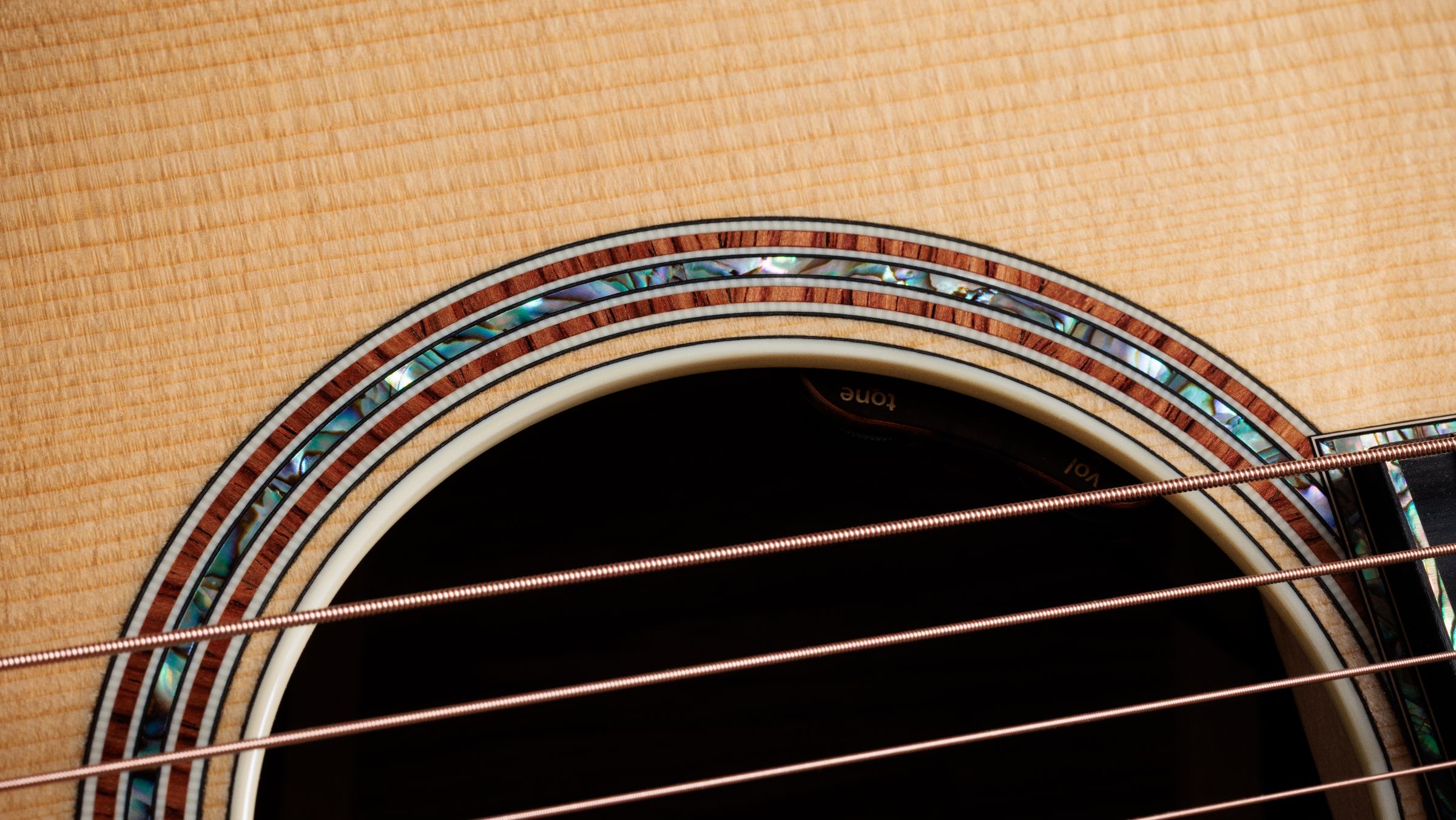 TAYLOR Gold Label 914e