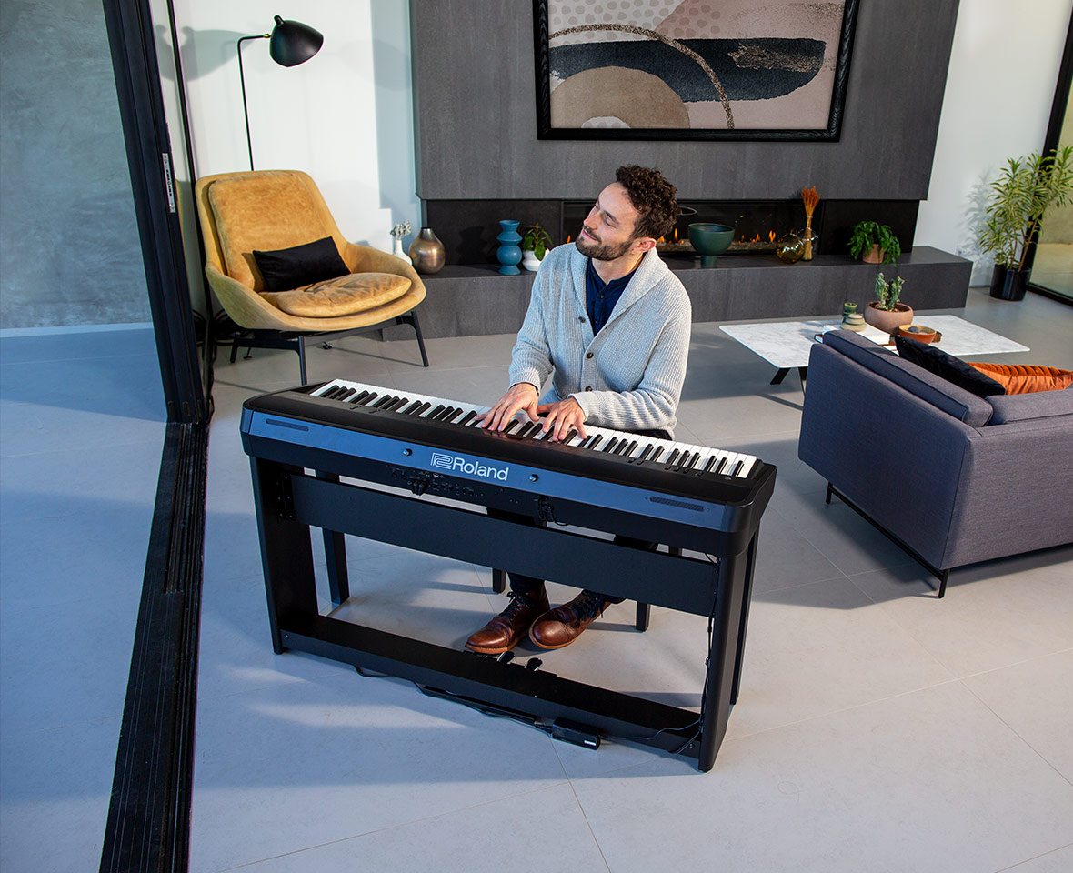 Roland FP-90X-BK Stagepiano (Retoure) Roland FP-90X-BK Stagepiano (Retoure)