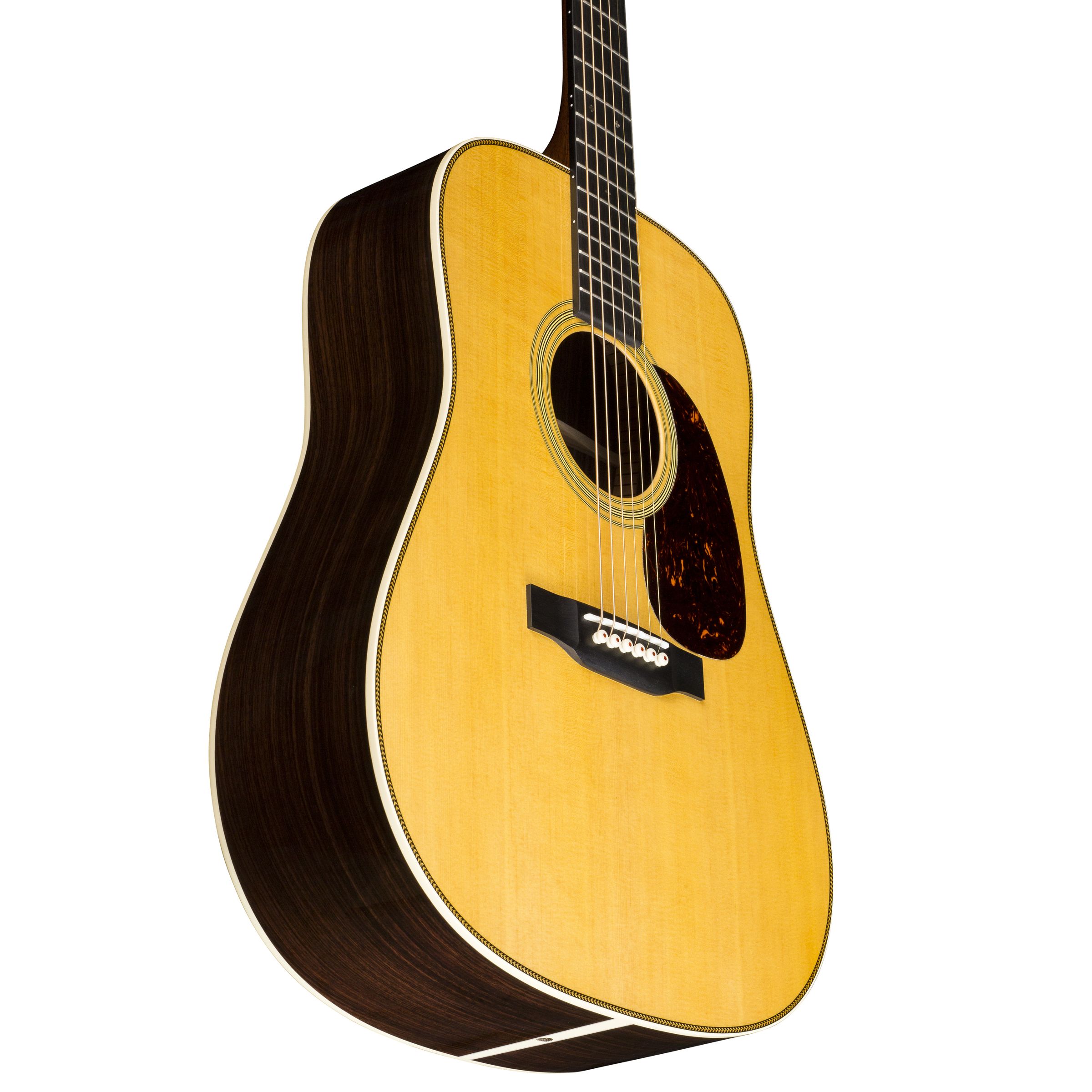 MARTIN GUITARS HD-28