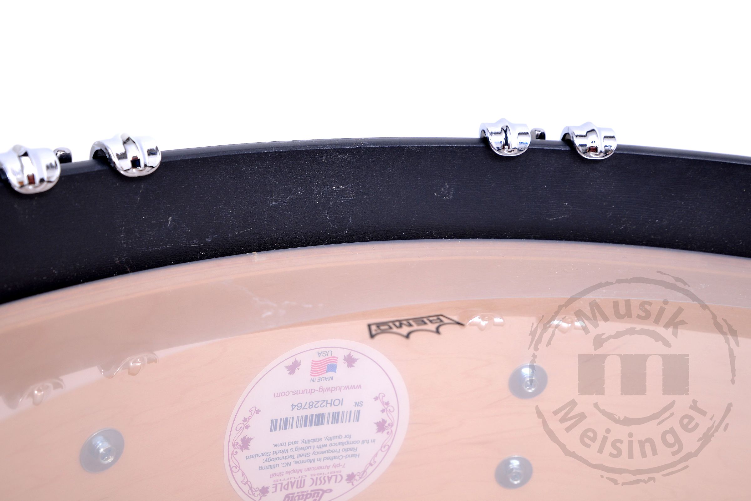 Ludwig Classic Maple 22BD/12TT/16FT Vintage Black Oyster