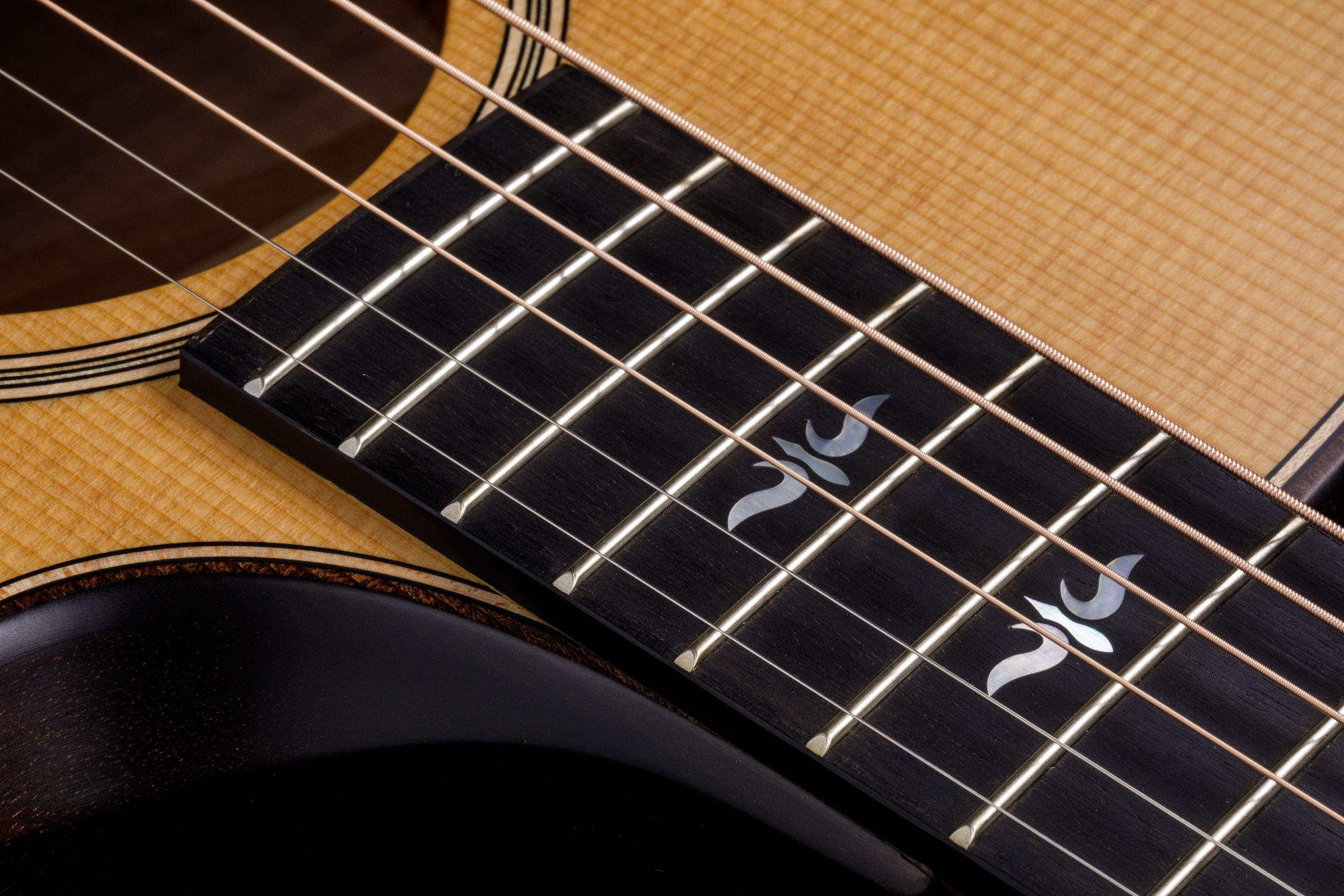 TAYLOR Builder's Edition 614ce,Nat Top TAYLOR Builder's Edition 614ce,Nat Top
